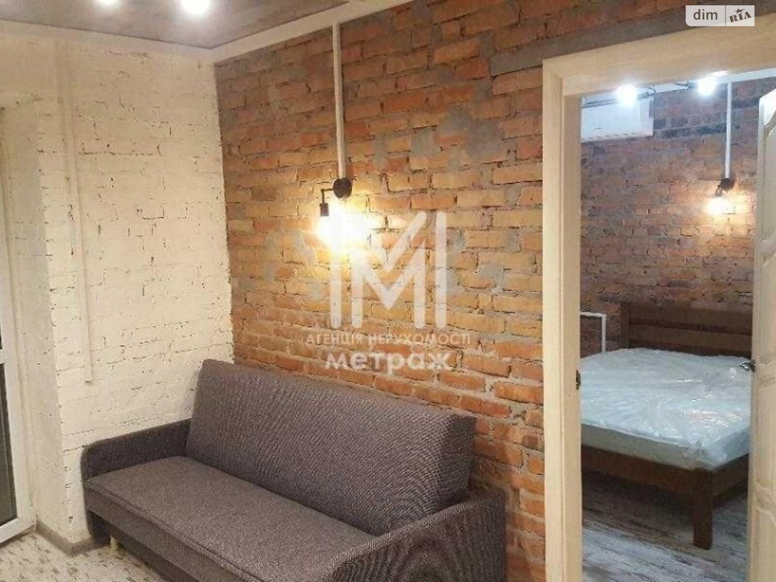 Продаж однокімнатної квартири в Києві, на вул. Поліська 4, район Дарницький фото 1