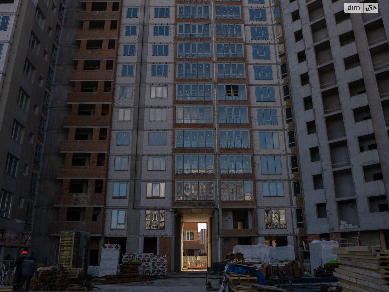 Продажа трехкомнатной квартиры в Киеве, на ул. Половецкая 4, фото 1 Продажа трехкомнатной квартиры в Киеве, на ул. Половецкая 4, фото 1