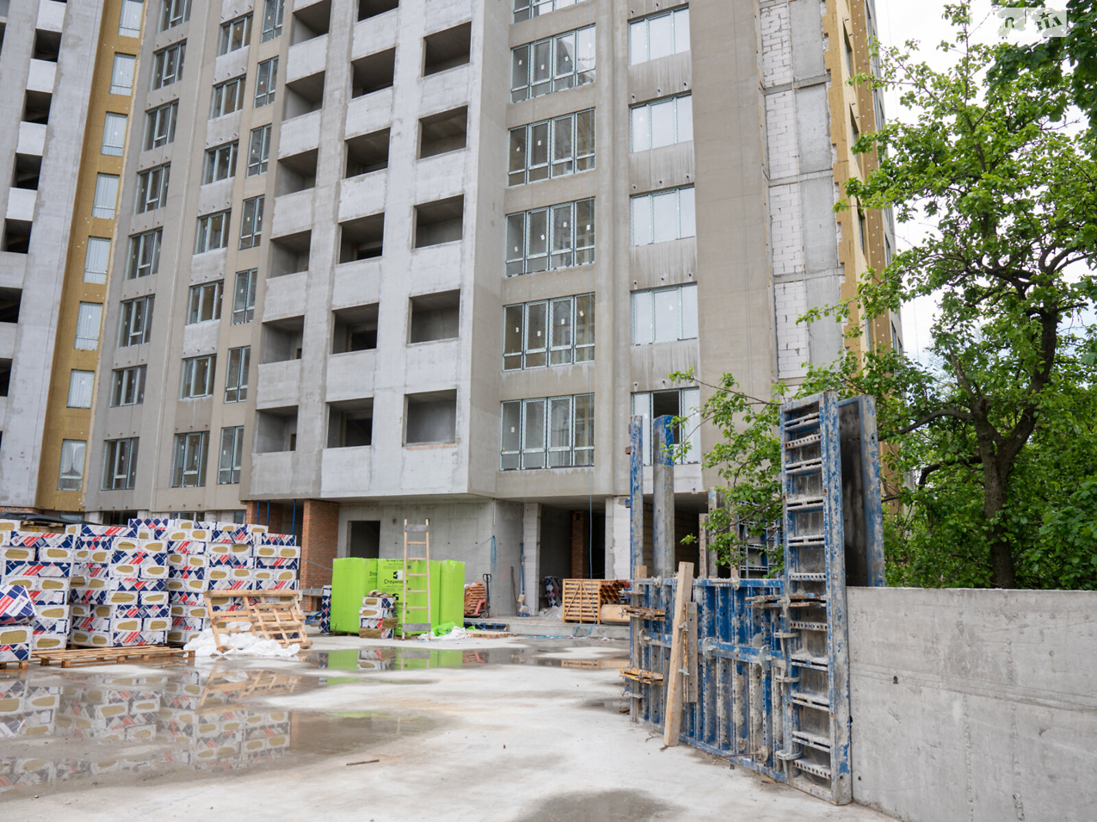 Продаж однокімнатної квартири в Києві, на вул. Половецька 4, фото 1 Продаж однокімнатної квартири в Києві, на вул. Половецька 4, фото 1