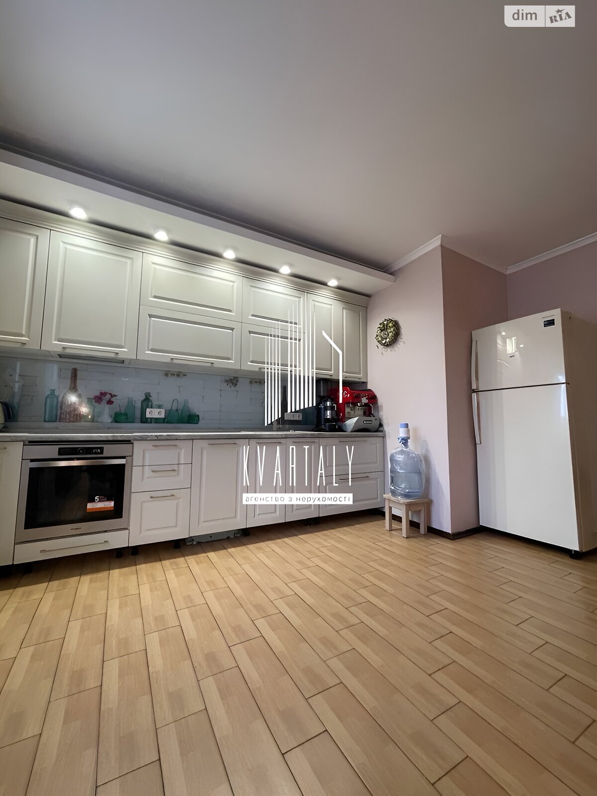 Продаж трикімнатної квартири в Києві, на вул. Олександра Кошиця 9Б, район Позняки фото 1 Продаж трикімнатної квартири в Києві, на вул. Олександра Кошиця 9Б, район Позняки фото 1