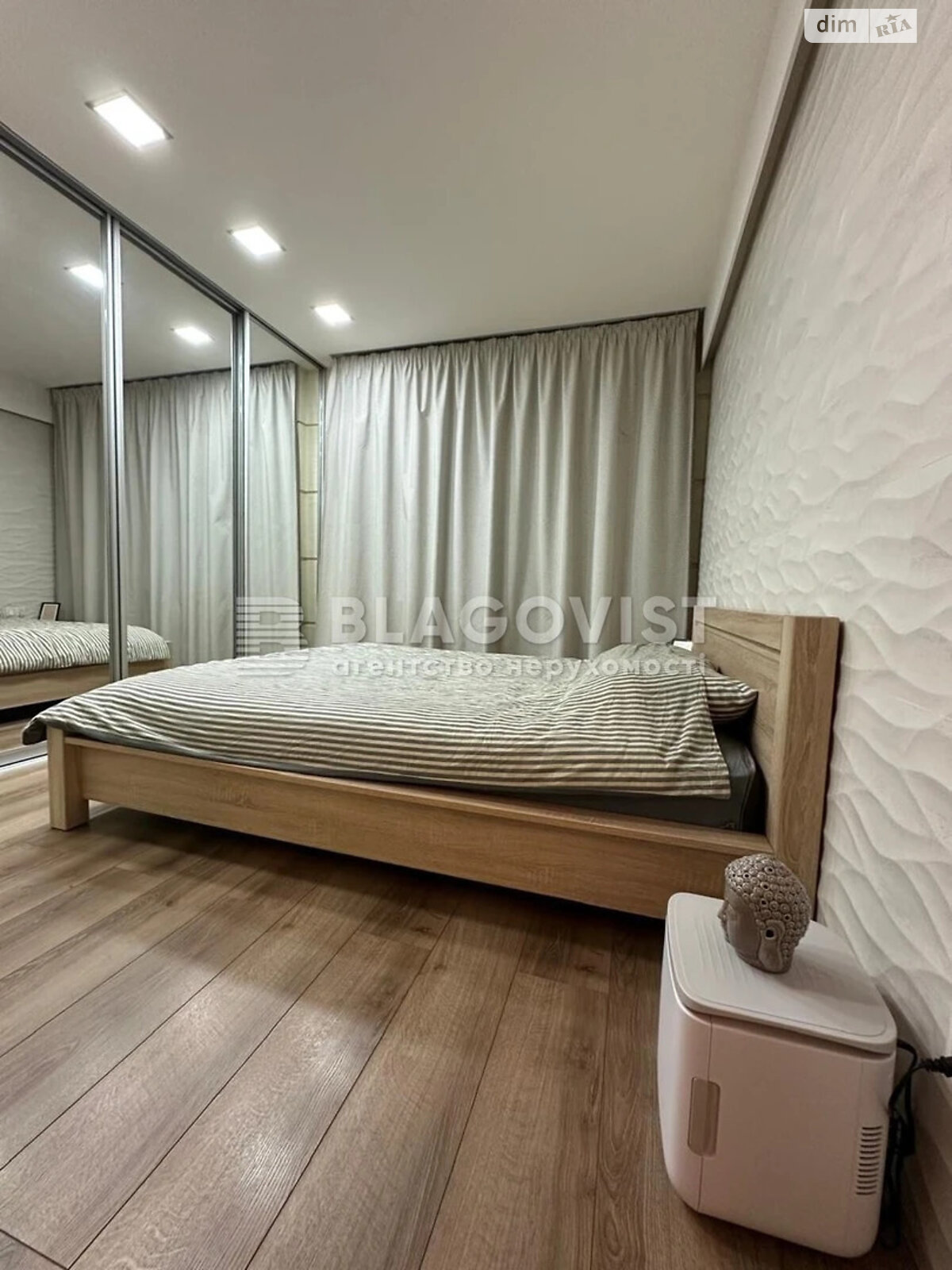 Продажа трехкомнатной квартиры в Киеве, на ул. Александра Кошица 10/21, район Позняки фото 1 Продажа трехкомнатной квартиры в Киеве, на ул. Александра Кошица 10/21, район Позняки фото 1