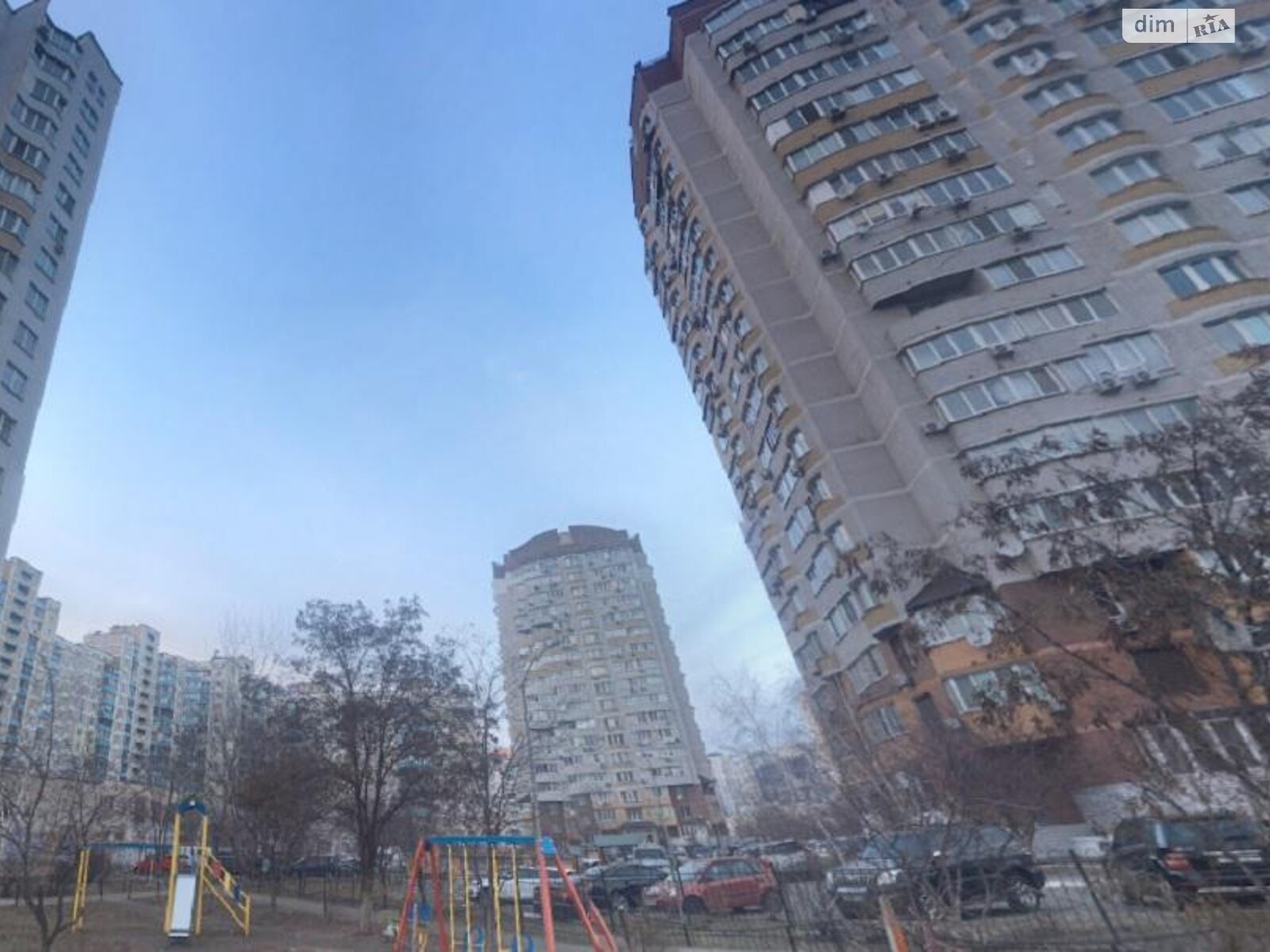 Продажа четырехкомнатной квартиры в Киеве, на ул. Анны Ахматовой 16, район Позняки фото 1
