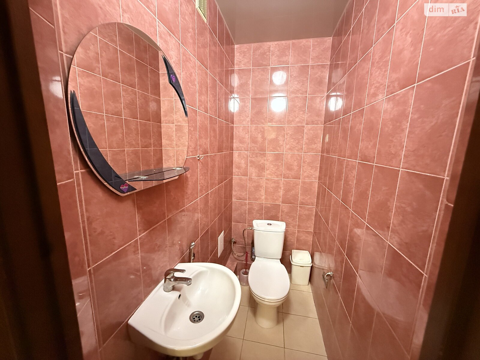 Продаж трикімнатної квартири в Києві, на вул. Ахматової Анни 31, район Позняки фото 1 Продаж трикімнатної квартири в Києві, на вул. Ахматової Анни 31, район Позняки фото 1