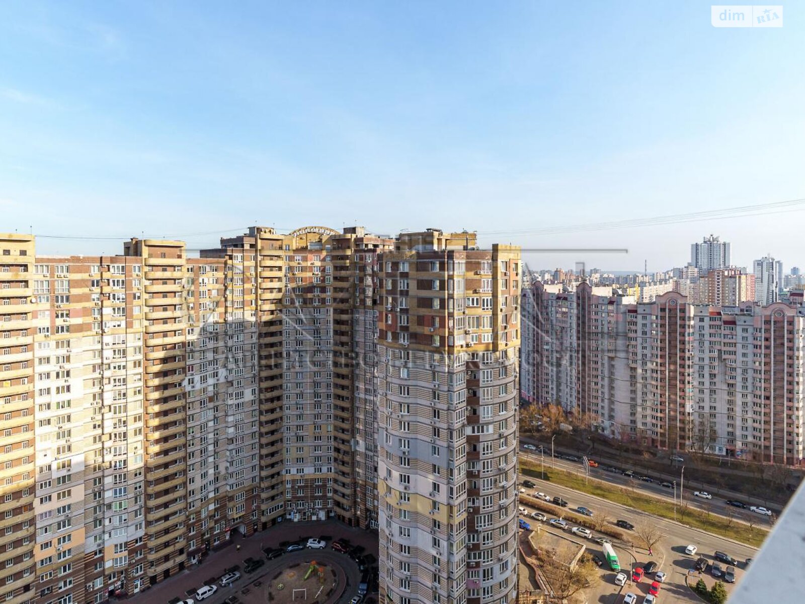 Продажа четырехкомнатной квартиры в Киеве, на ул. Анны Ахматовой 22, район Позняки фото 1 Продажа четырехкомнатной квартиры в Киеве, на ул. Анны Ахматовой 22, район Позняки фото 1