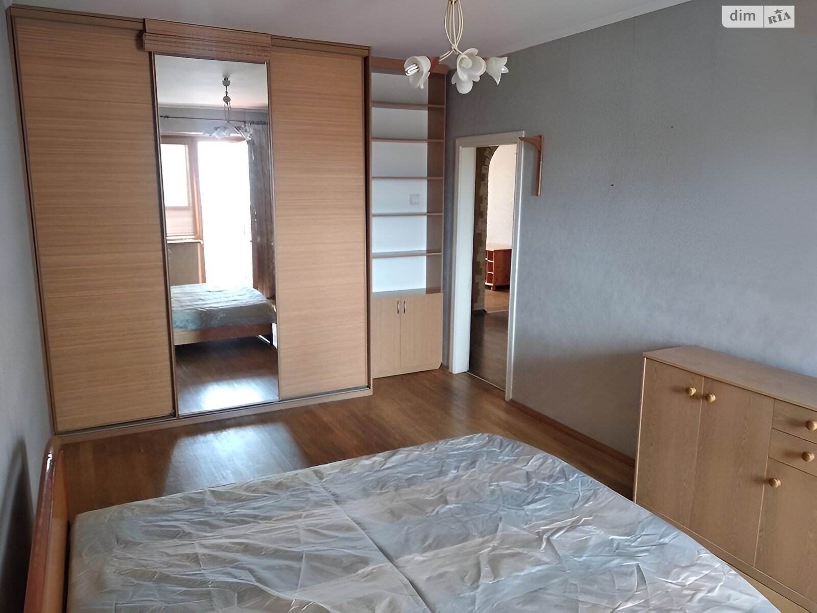 Продаж трикімнатної квартири в Києві, на вул. Ахматової Анни 19, район Позняки фото 1 Продаж трикімнатної квартири в Києві, на вул. Ахматової Анни 19, район Позняки фото 1