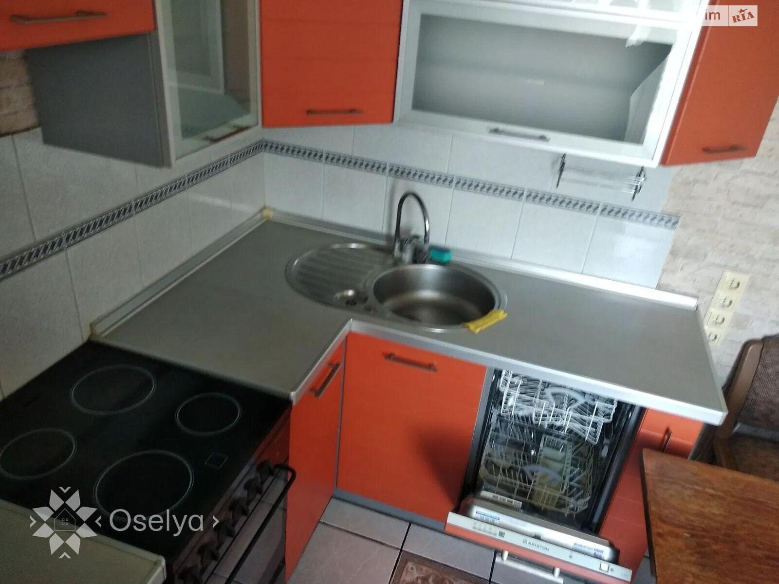 Продажа трехкомнатной квартиры в Киеве, на ул. Анны Ахматовой 19, район Позняки фото 1 Продажа трехкомнатной квартиры в Киеве, на ул. Анны Ахматовой 19, район Позняки фото 1