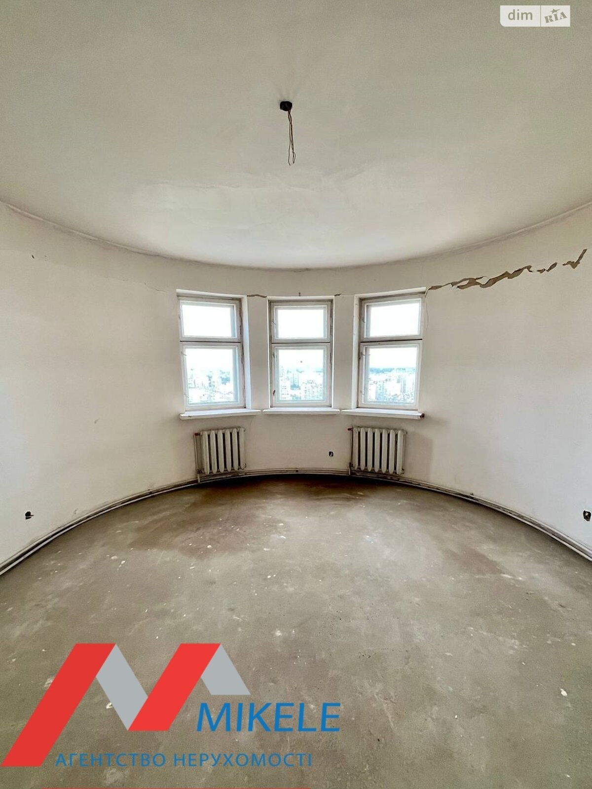 Продаж трикімнатної квартири в Києві, на вул. Ахматової Анни 13Д, район Позняки фото 1 Продаж трикімнатної квартири в Києві, на вул. Ахматової Анни 13Д, район Позняки фото 1