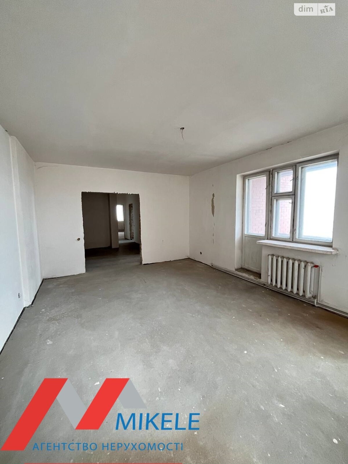 Продаж трикімнатної квартири в Києві, на вул. Ахматової Анни 13Д, район Позняки фото 1 Продаж трикімнатної квартири в Києві, на вул. Ахматової Анни 13Д, район Позняки фото 1