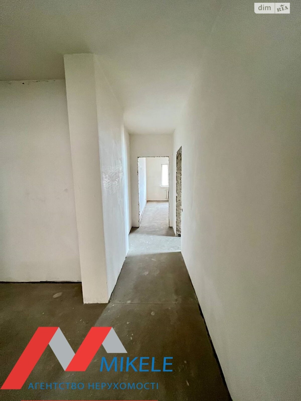 Продаж трикімнатної квартири в Києві, на вул. Ахматової Анни 13Д, район Позняки фото 1 Продаж трикімнатної квартири в Києві, на вул. Ахматової Анни 13Д, район Позняки фото 1