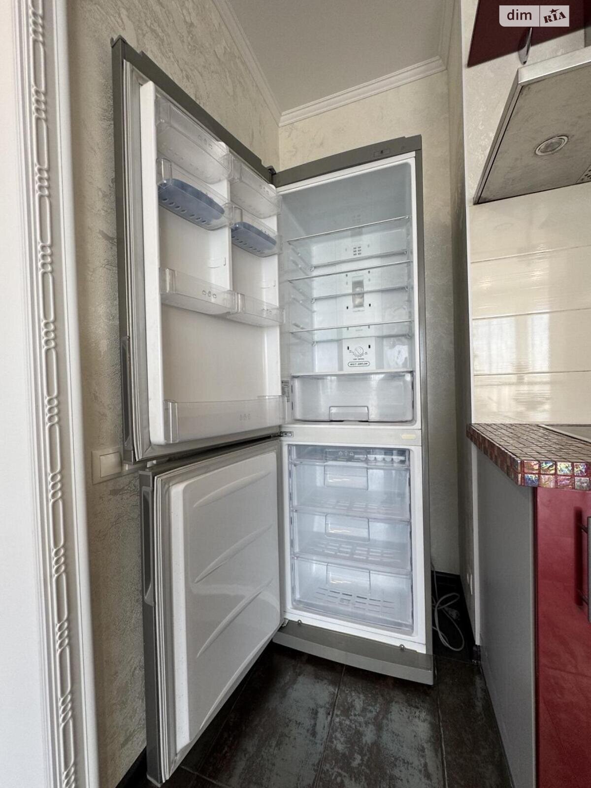 Продаж двокімнатної квартири в Києві, на вул. Ахматової Анни 13Д, район Позняки фото 1 Продаж двокімнатної квартири в Києві, на вул. Ахматової Анни 13Д, район Позняки фото 1