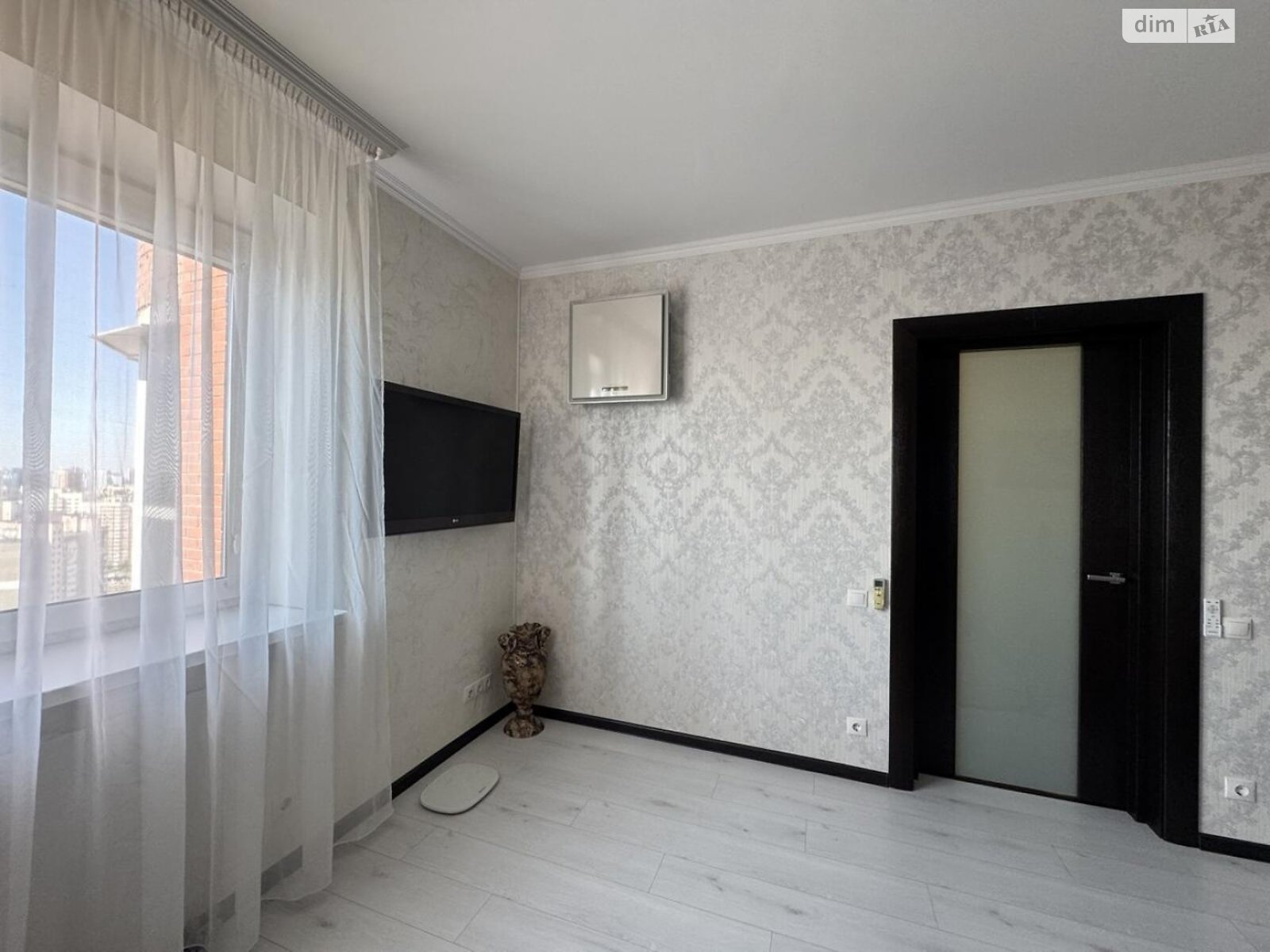 Продаж двокімнатної квартири в Києві, на вул. Ахматової Анни 13Д, район Позняки фото 1 Продаж двокімнатної квартири в Києві, на вул. Ахматової Анни 13Д, район Позняки фото 1