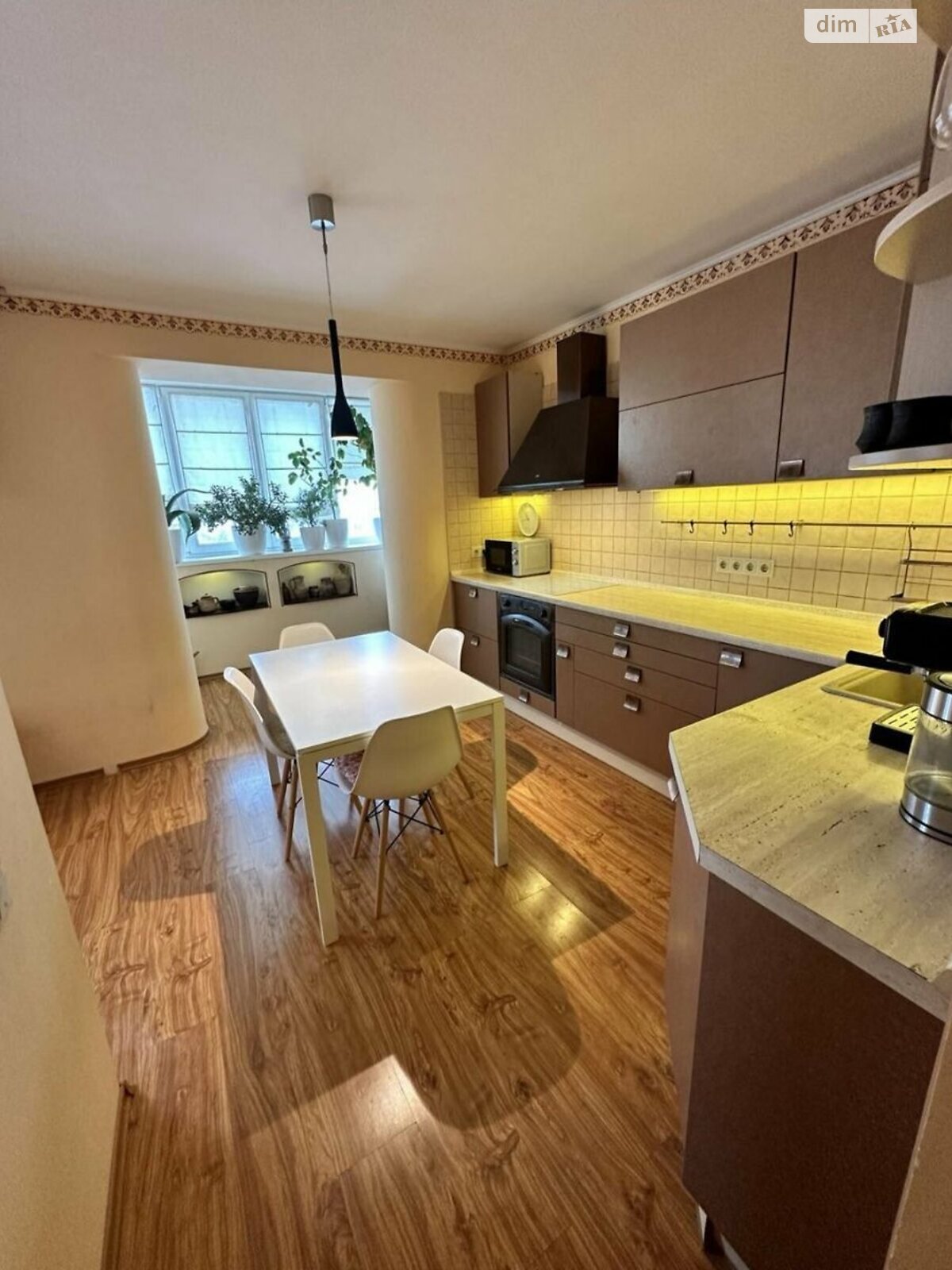 Продажа трехкомнатной квартиры в Киеве, на ул. Анны Ахматовой 43, район Позняки фото 1 Продажа трехкомнатной квартиры в Киеве, на ул. Анны Ахматовой 43, район Позняки фото 1