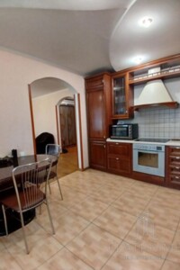 Продаж трикімнатної квартири в Києві, на вул. Ахматової Анни 43, район Позняки фото 2