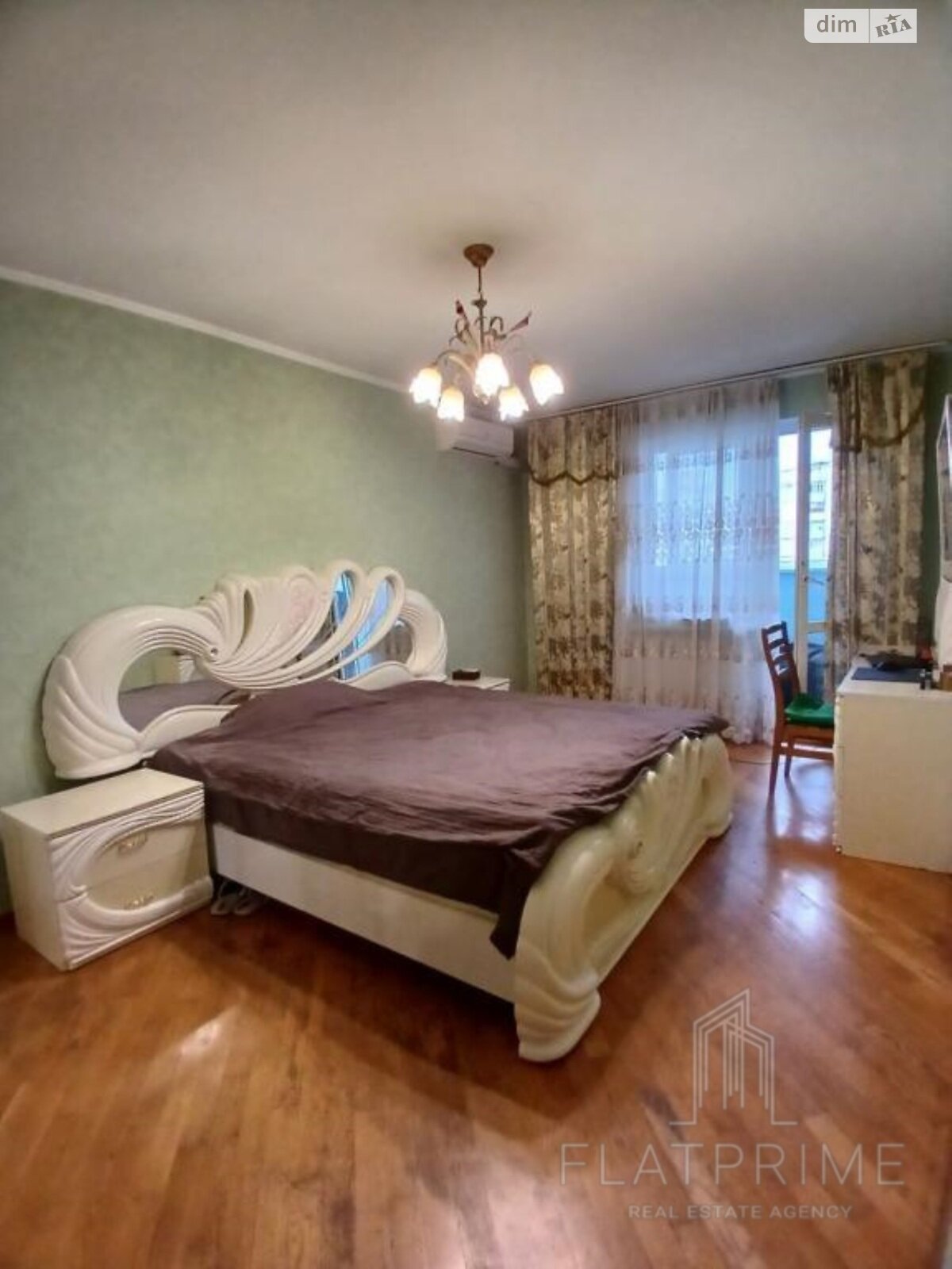 Продаж трикімнатної квартири в Києві, на вул. Ахматової Анни 43, район Позняки фото 1 Продаж трикімнатної квартири в Києві, на вул. Ахматової Анни 43, район Позняки фото 1