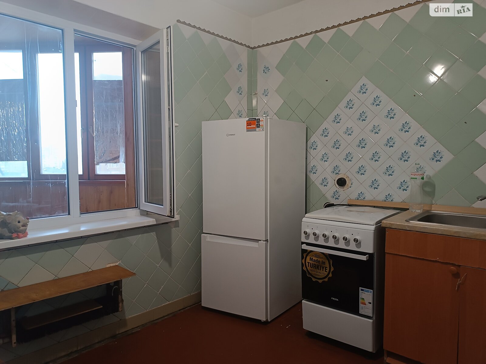 Продажа трехкомнатной квартиры в Киеве, на ул. Анны Ахматовой 6, район Позняки фото 1 Продажа трехкомнатной квартиры в Киеве, на ул. Анны Ахматовой 6, район Позняки фото 1