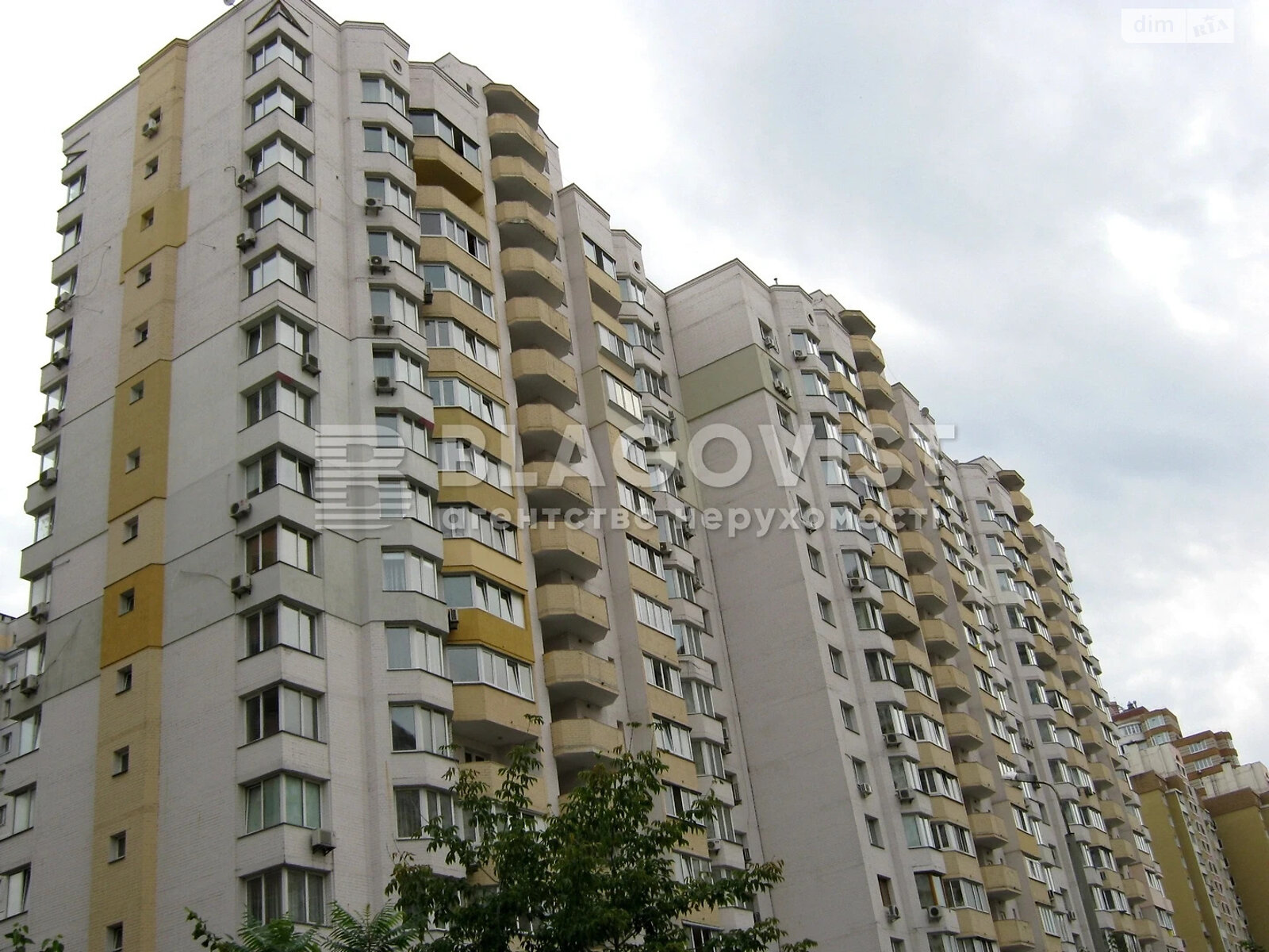 Продаж однокімнатної квартири в Києві, на вул. Ахматової Анни 35, район Позняки фото 1 Продаж однокімнатної квартири в Києві, на вул. Ахматової Анни 35, район Позняки фото 1