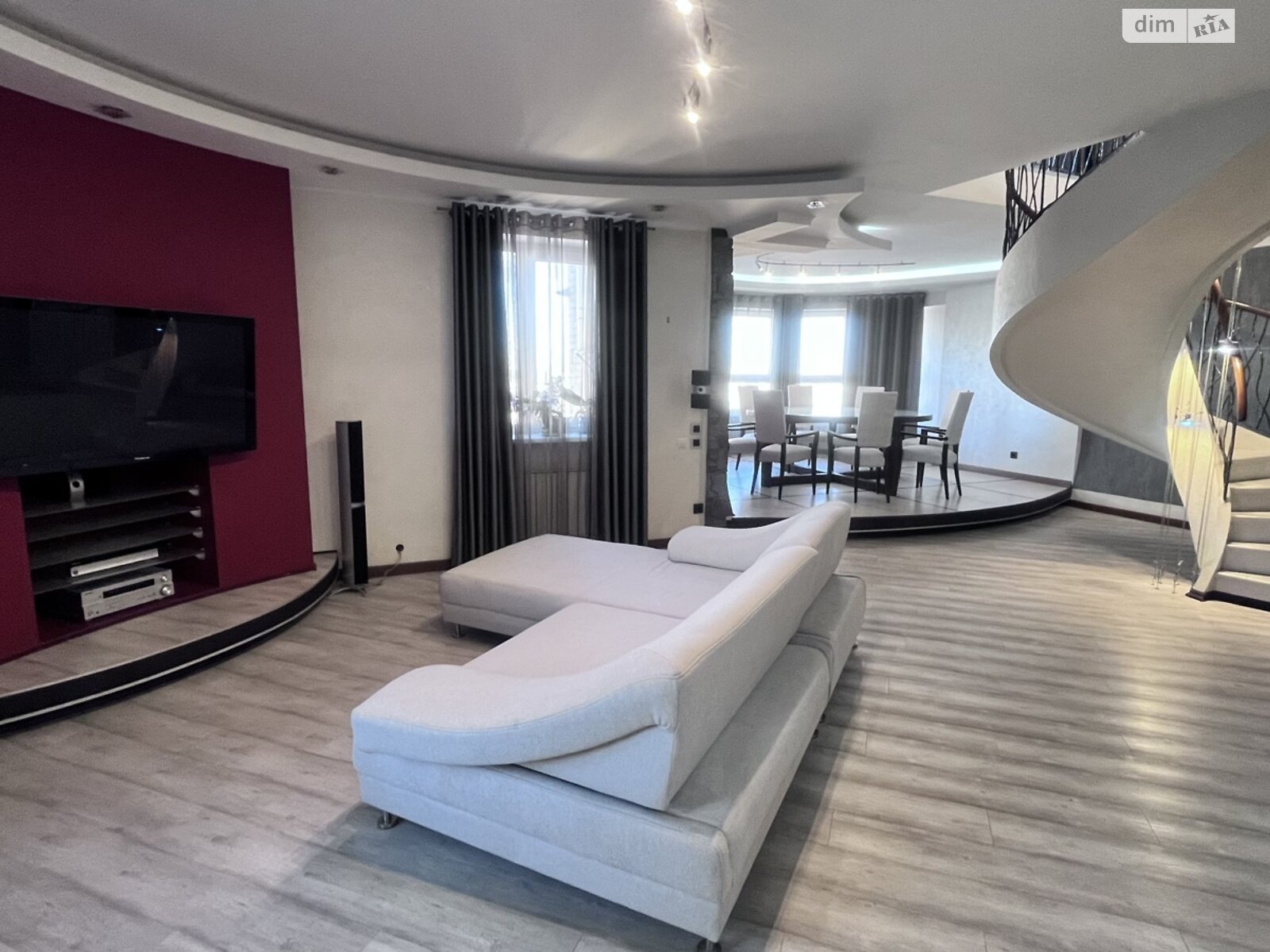 Продажа четырехкомнатной квартиры в Киеве, на ул. Анны Ахматовой 13Г, район Позняки фото 1 Продажа четырехкомнатной квартиры в Киеве, на ул. Анны Ахматовой 13Г, район Позняки фото 1