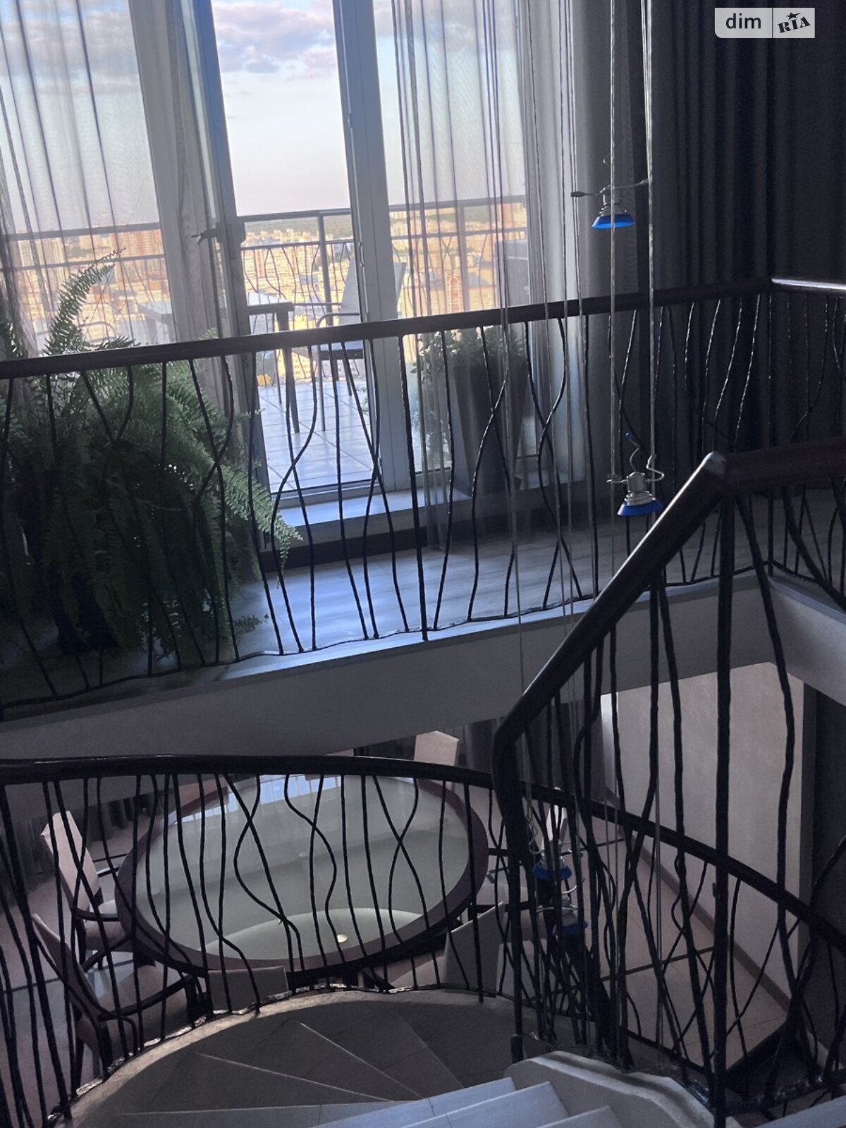 Продажа четырехкомнатной квартиры в Киеве, на ул. Анны Ахматовой 13Г, район Позняки фото 1 Продажа четырехкомнатной квартиры в Киеве, на ул. Анны Ахматовой 13Г, район Позняки фото 1