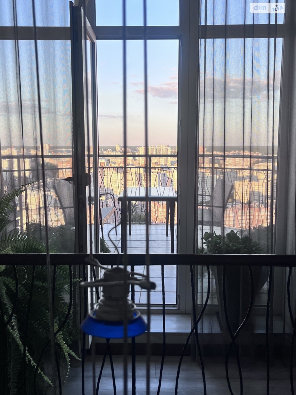 Продажа четырехкомнатной квартиры в Киеве, на ул. Анны Ахматовой 13Г, район Позняки фото 1 Продажа четырехкомнатной квартиры в Киеве, на ул. Анны Ахматовой 13Г, район Позняки фото 1