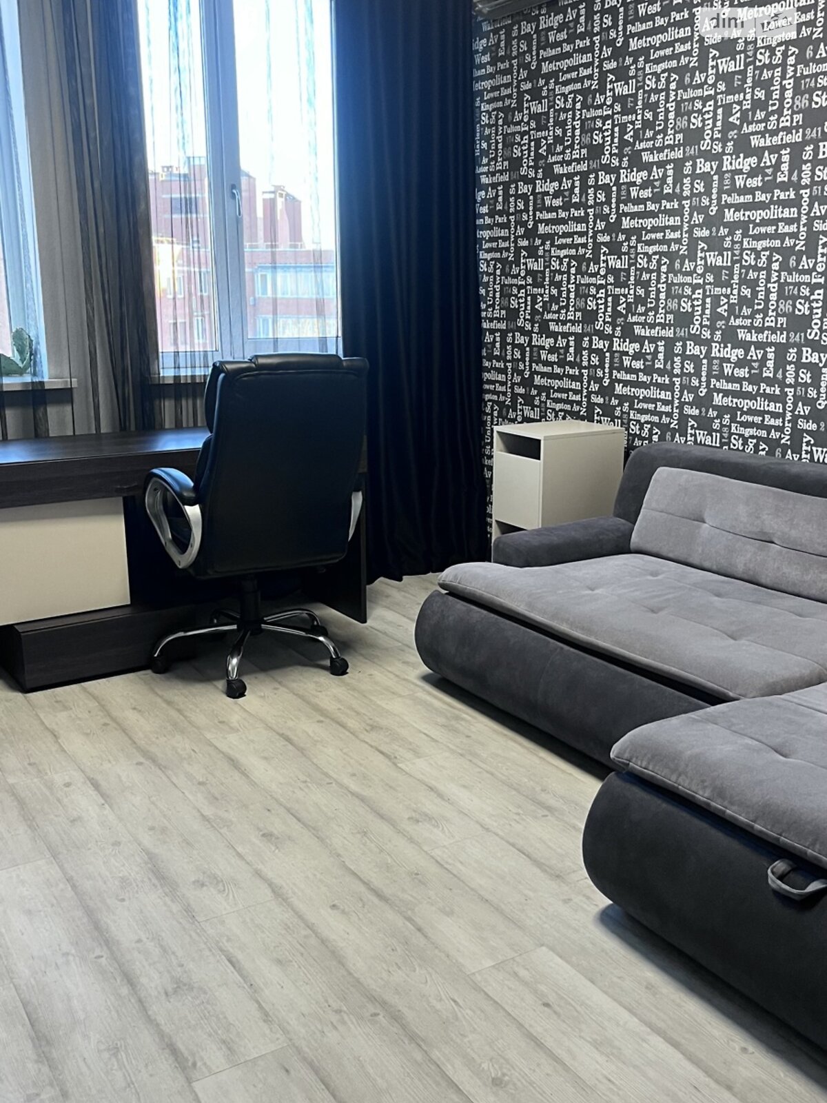 Продажа четырехкомнатной квартиры в Киеве, на ул. Анны Ахматовой 13Г, район Позняки фото 1 Продажа четырехкомнатной квартиры в Киеве, на ул. Анны Ахматовой 13Г, район Позняки фото 1