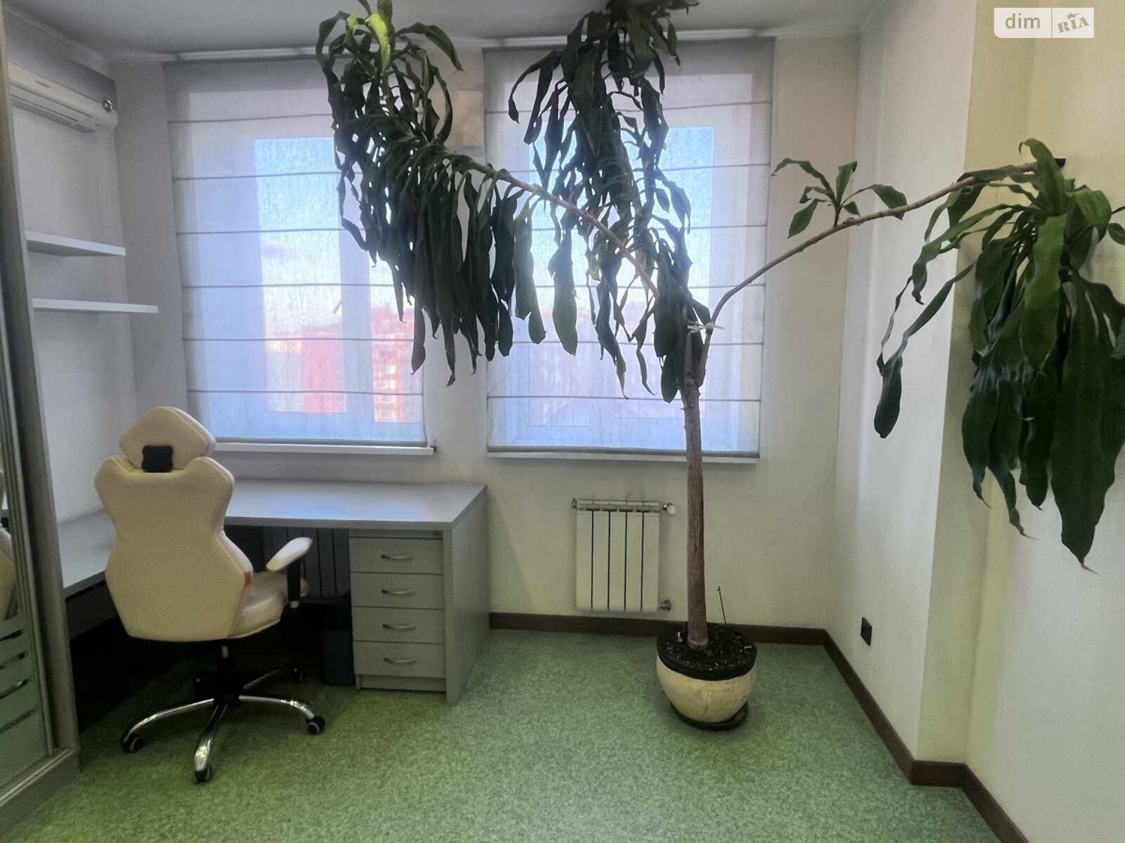 Продажа четырехкомнатной квартиры в Киеве, на ул. Анны Ахматовой 13Г, район Позняки фото 1 Продажа четырехкомнатной квартиры в Киеве, на ул. Анны Ахматовой 13Г, район Позняки фото 1