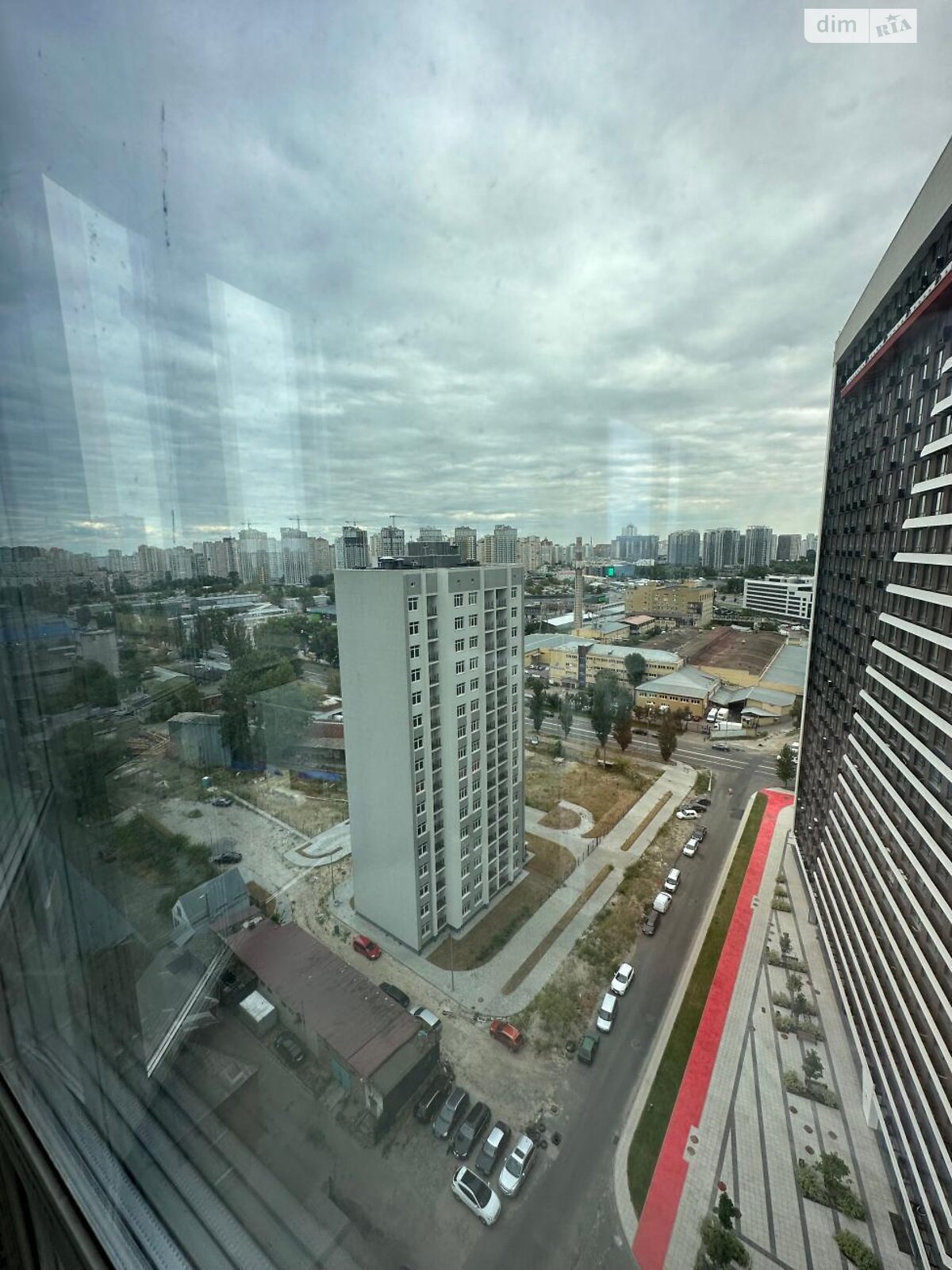 Продажа трехкомнатной квартиры в Киеве, на наб. Днепровская 1, район Позняки фото 1