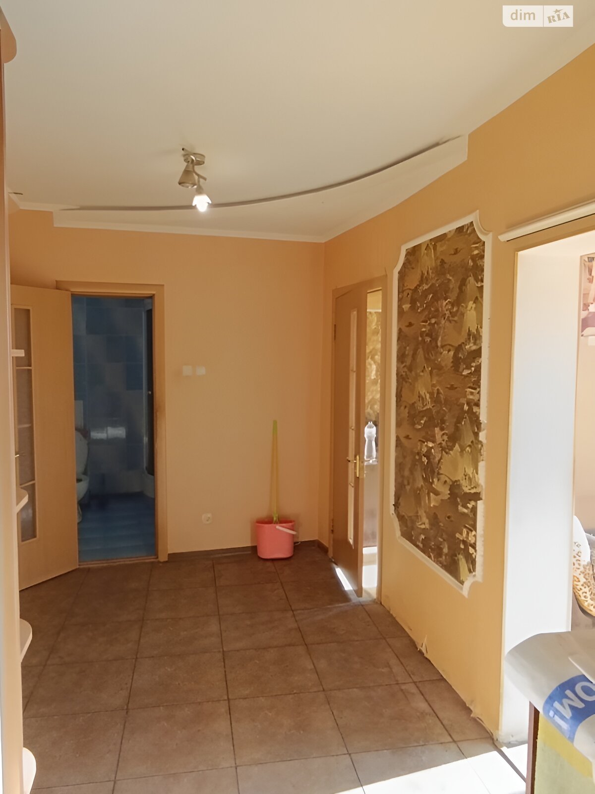 Продаж трикімнатної квартири в Києві, на наб. Дніпровська 19, район Позняки фото 1 Продаж трикімнатної квартири в Києві, на наб. Дніпровська 19, район Позняки фото 1