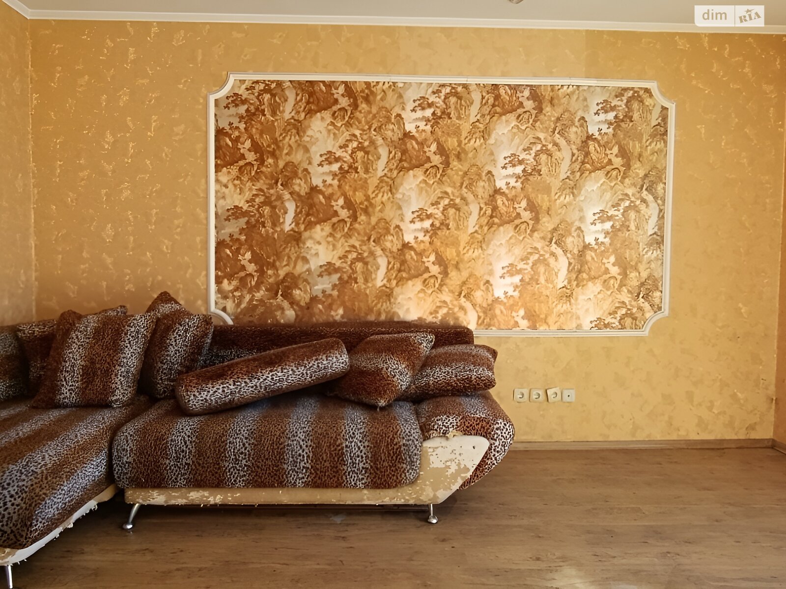 Продаж трикімнатної квартири в Києві, на наб. Дніпровська 19, район Позняки фото 1 Продаж трикімнатної квартири в Києві, на наб. Дніпровська 19, район Позняки фото 1