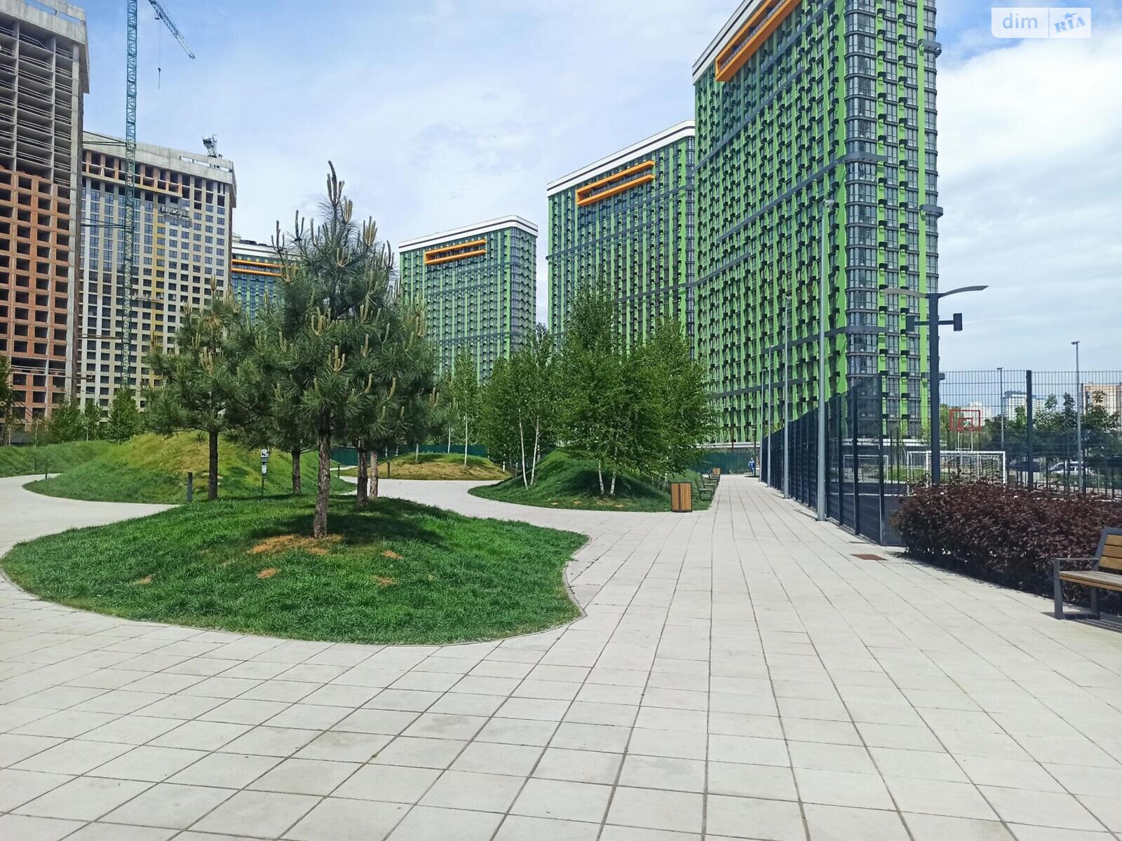 Продажа трехкомнатной квартиры в Киеве, на наб. Днепровская 1, район Позняки фото 1 Продажа трехкомнатной квартиры в Киеве, на наб. Днепровская 1, район Позняки фото 1