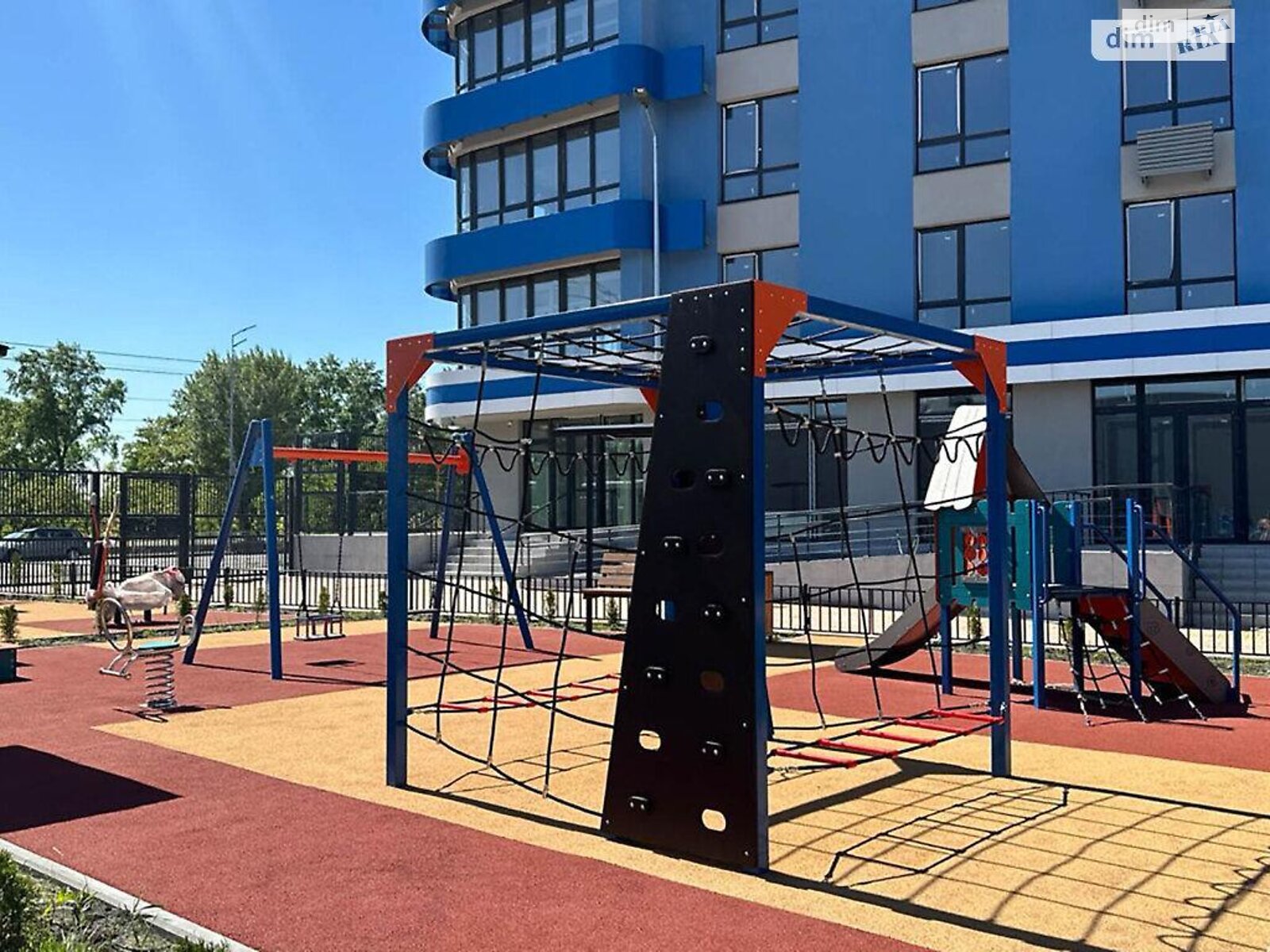 Продаж однокімнатної квартири в Києві, на наб. Дніпровська, район Позняки фото 1 Продаж однокімнатної квартири в Києві, на наб. Дніпровська, район Позняки фото 1