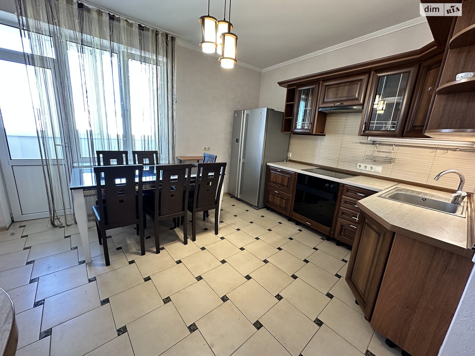 Продаж трикімнатної квартири в Києві, на наб. Дніпровська 19В, район Позняки фото 1 Продаж трикімнатної квартири в Києві, на наб. Дніпровська 19В, район Позняки фото 1