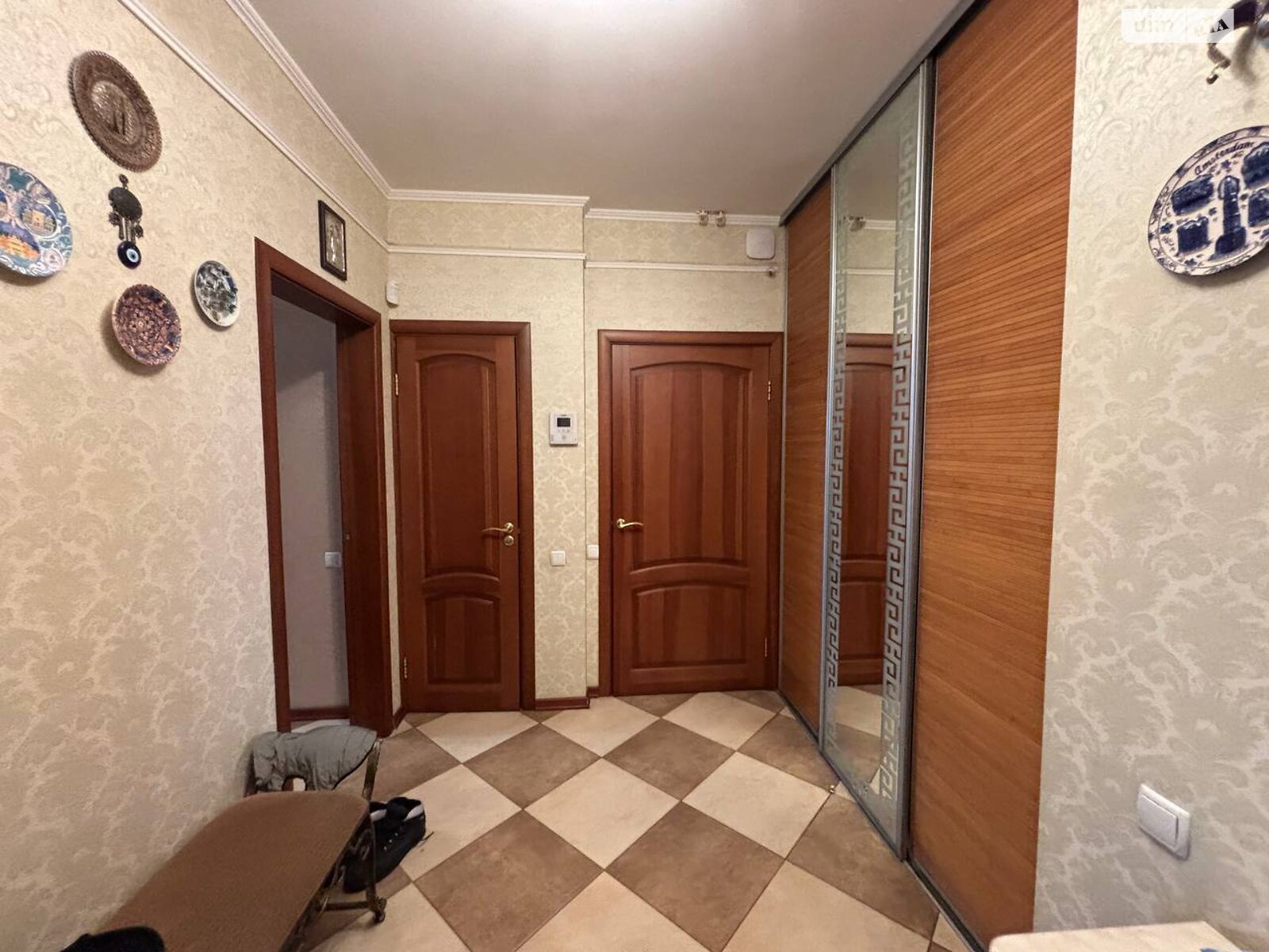 Продажа трехкомнатной квартиры в Киеве, на ул. Драгоманова 6А, район Позняки фото 1