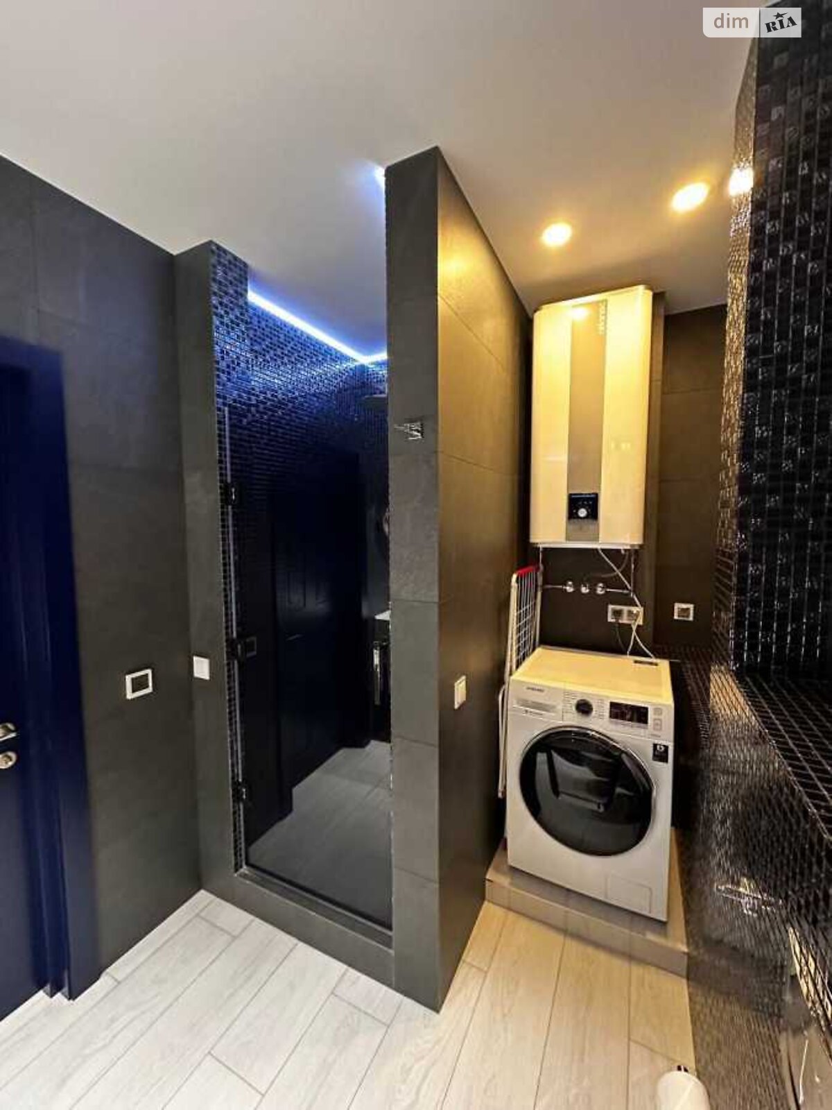 Продажа двухкомнатной квартиры в Киеве, на ул. Драгоманова 2Б, район Позняки фото 1 Продажа двухкомнатной квартиры в Киеве, на ул. Драгоманова 2Б, район Позняки фото 1
