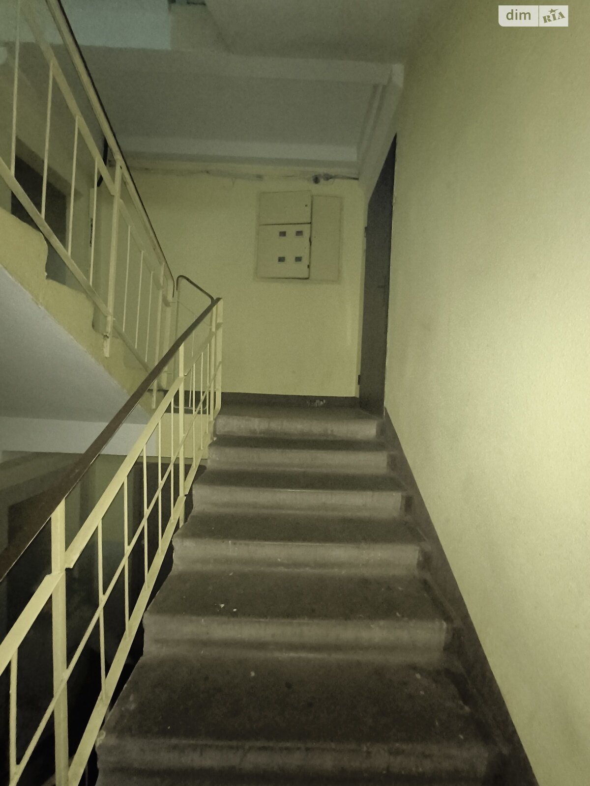 Продаж двокімнатної квартири в Києві, на вул. Драгоманова 42А, район Позняки фото 1 Продаж двокімнатної квартири в Києві, на вул. Драгоманова 42А, район Позняки фото 1