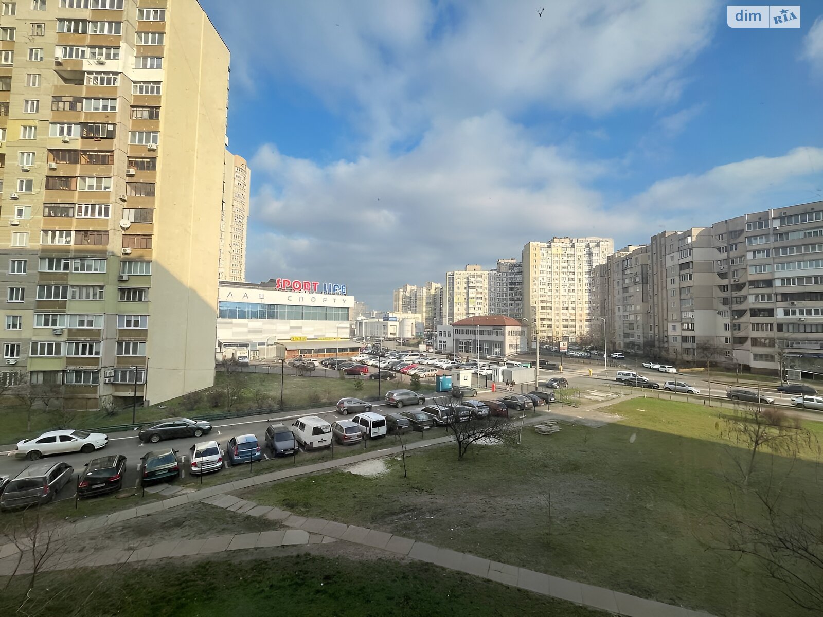 Продажа трехкомнатной квартиры в Киеве, на ул. Драгоманова 42, район Позняки фото 1