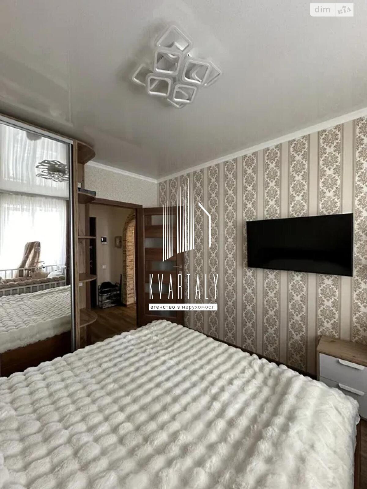 Продаж двокімнатної квартири в Києві, на вул. Драгоманова 11, район Позняки фото 1 Продаж двокімнатної квартири в Києві, на вул. Драгоманова 11, район Позняки фото 1