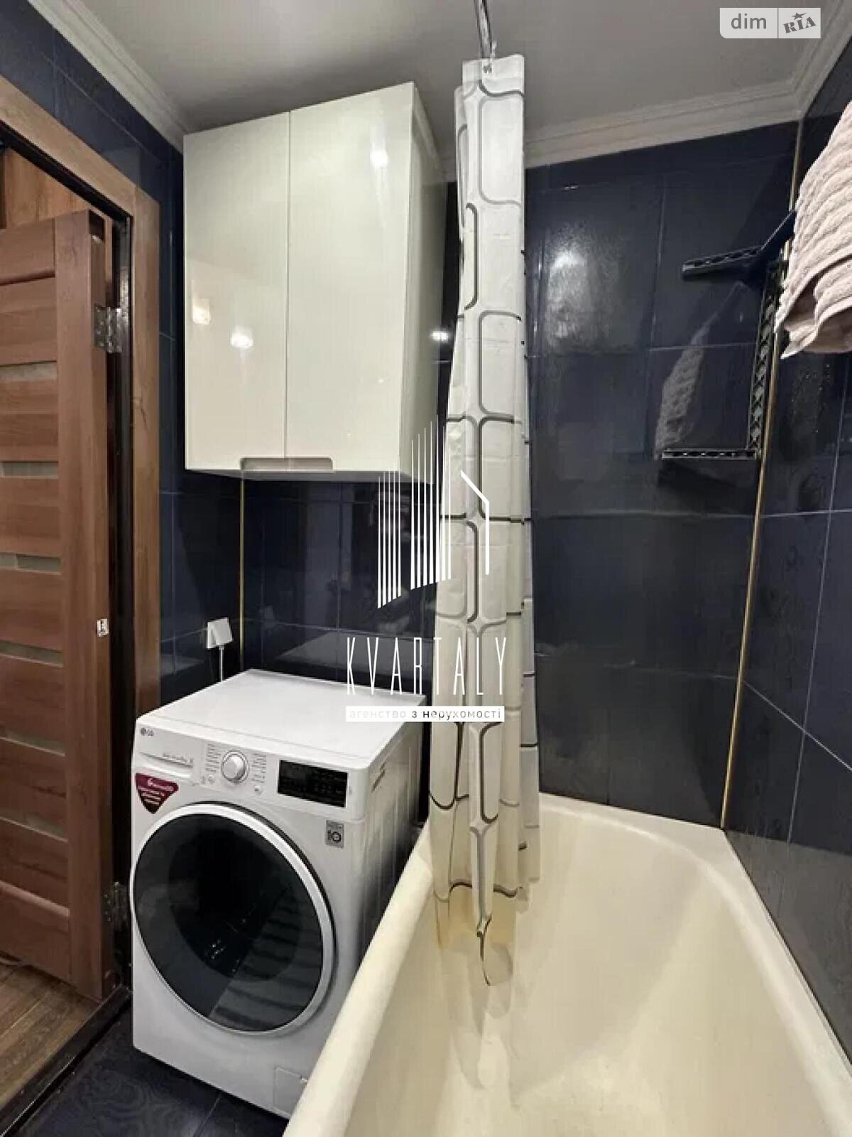 Продаж двокімнатної квартири в Києві, на вул. Драгоманова 11, район Позняки фото 1 Продаж двокімнатної квартири в Києві, на вул. Драгоманова 11, район Позняки фото 1