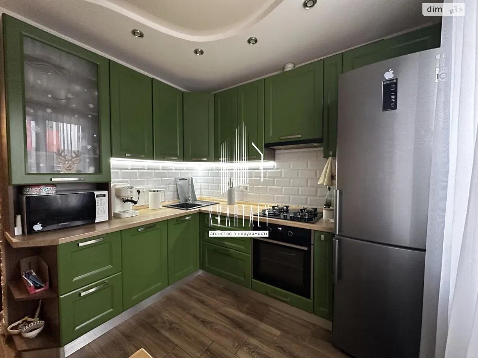Продаж двокімнатної квартири в Києві, на вул. Драгоманова 11, район Позняки фото 1 Продаж двокімнатної квартири в Києві, на вул. Драгоманова 11, район Позняки фото 1