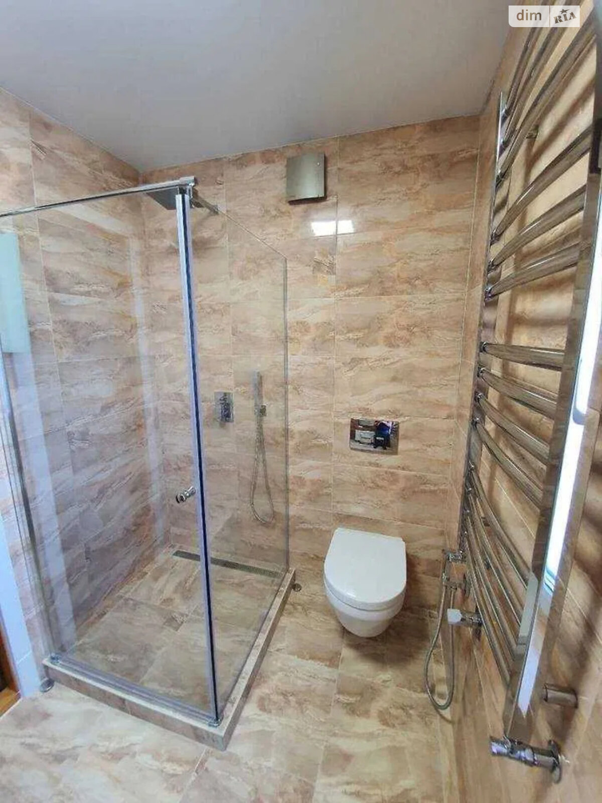 Продажа шестикомнатной квартиры в Киеве, на ул. Драгоманова 1Д, район Позняки фото 1 Продажа шестикомнатной квартиры в Киеве, на ул. Драгоманова 1Д, район Позняки фото 1