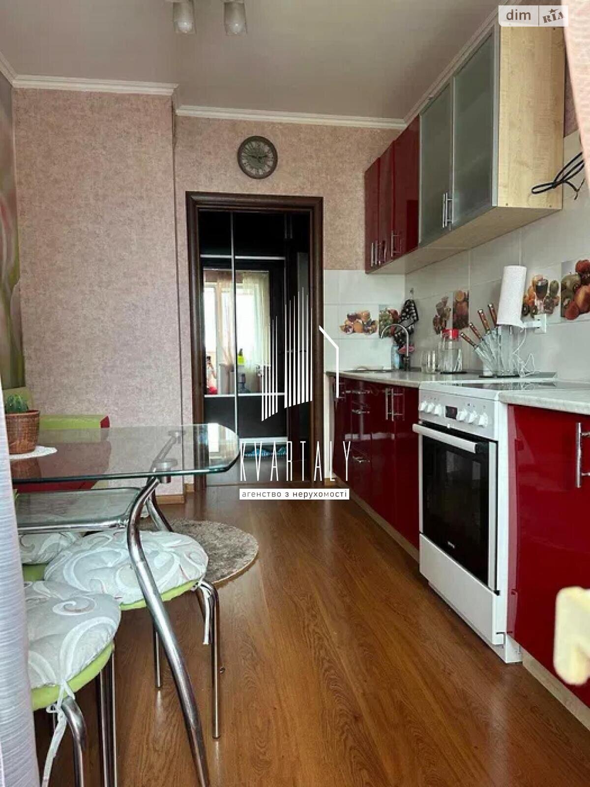 Продаж однокімнатної квартири в Києві, на вул. Драгоманова 6/1, район Позняки фото 1 Продаж однокімнатної квартири в Києві, на вул. Драгоманова 6/1, район Позняки фото 1