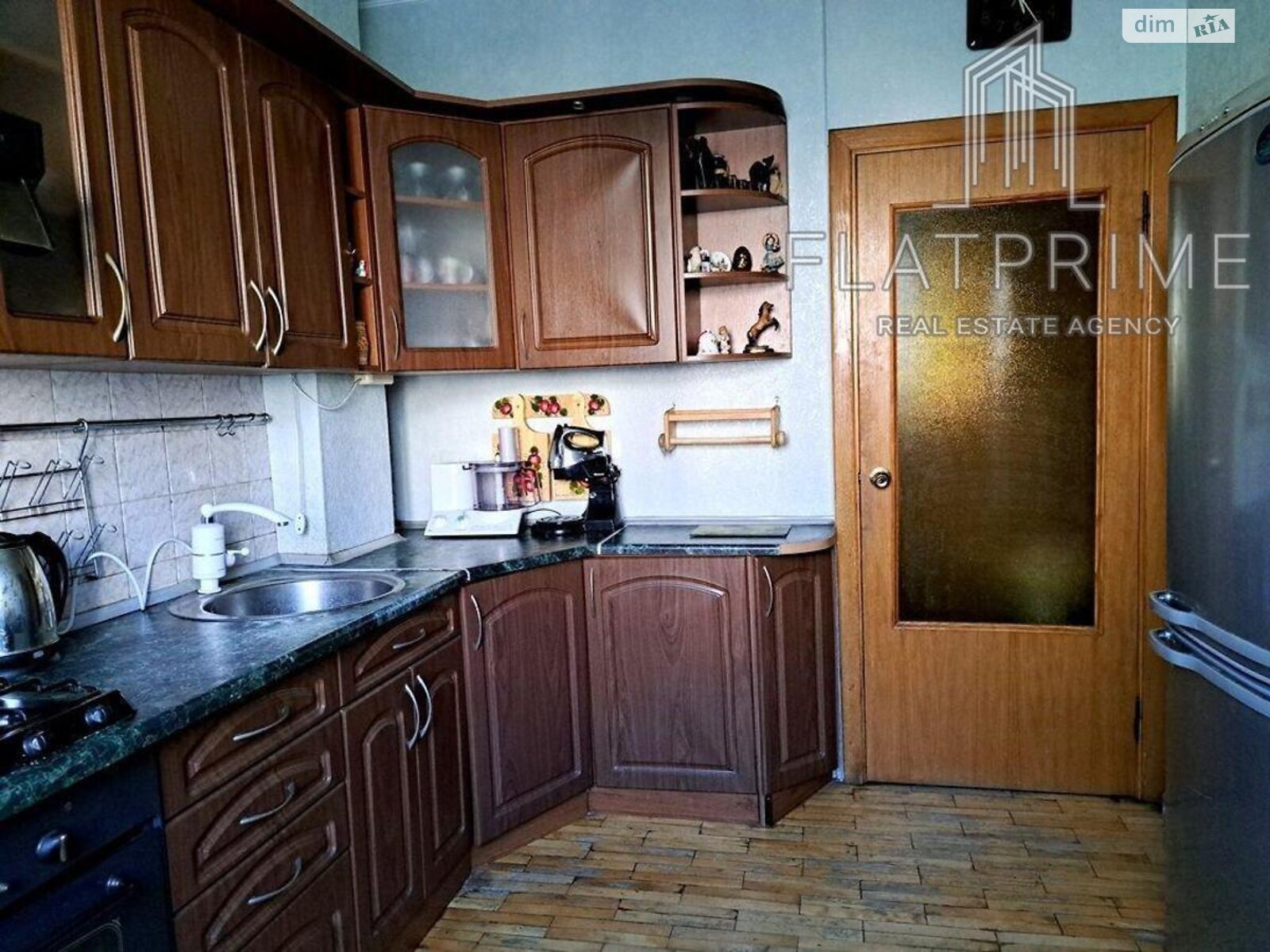 Продаж трикімнатної квартири в Києві, на вул. Драгоманова 25, район Позняки фото 1