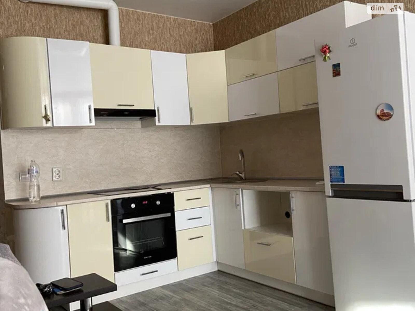 Продажа однокомнатной квартиры в Киеве, на ул. Драгоманова 2А, район Позняки фото 1 Продажа однокомнатной квартиры в Киеве, на ул. Драгоманова 2А, район Позняки фото 1