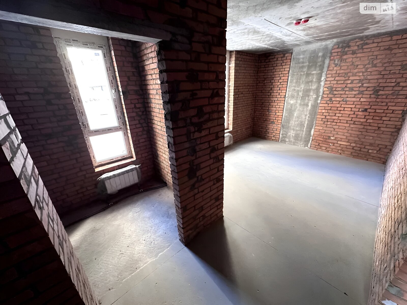Продаж трикімнатної квартири в Києві, на вул. Драгоманова 31А, район Позняки фото 1 Продаж трикімнатної квартири в Києві, на вул. Драгоманова 31А, район Позняки фото 1