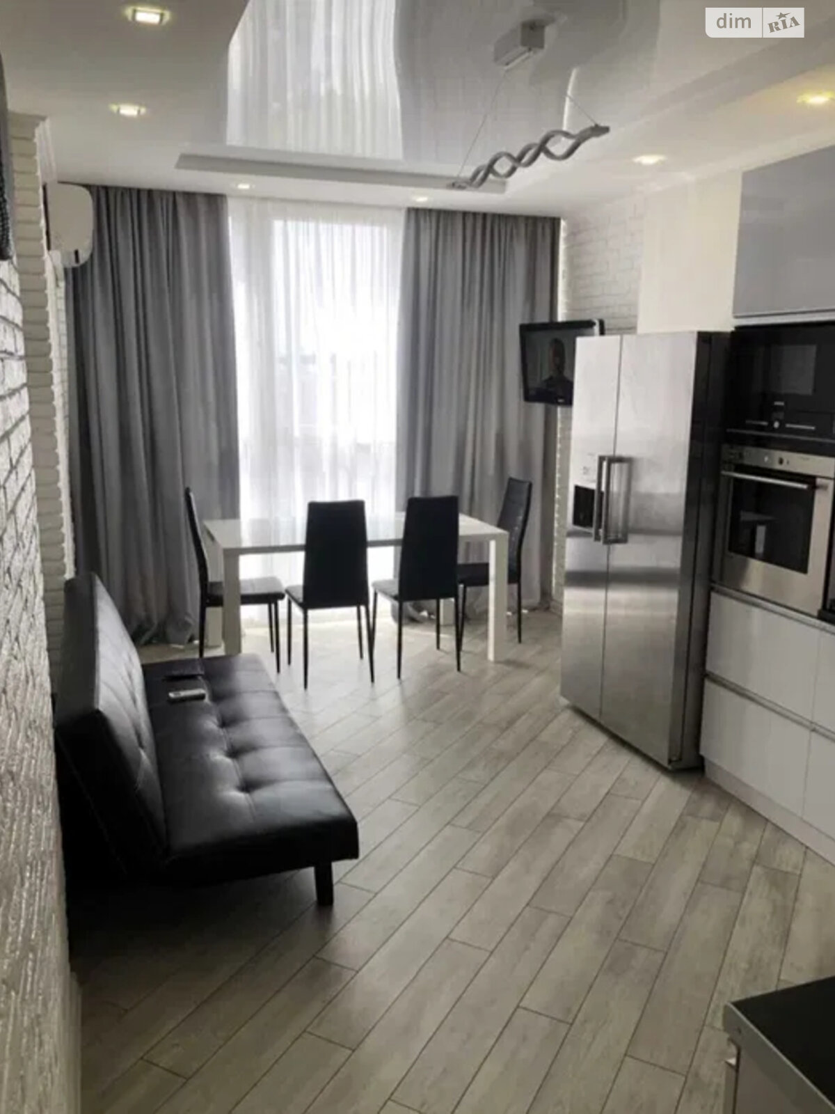 Продаж трикімнатної квартири в Києві, на вул. Драгоманова 2Б, район Позняки фото 1 Продаж трикімнатної квартири в Києві, на вул. Драгоманова 2Б, район Позняки фото 1