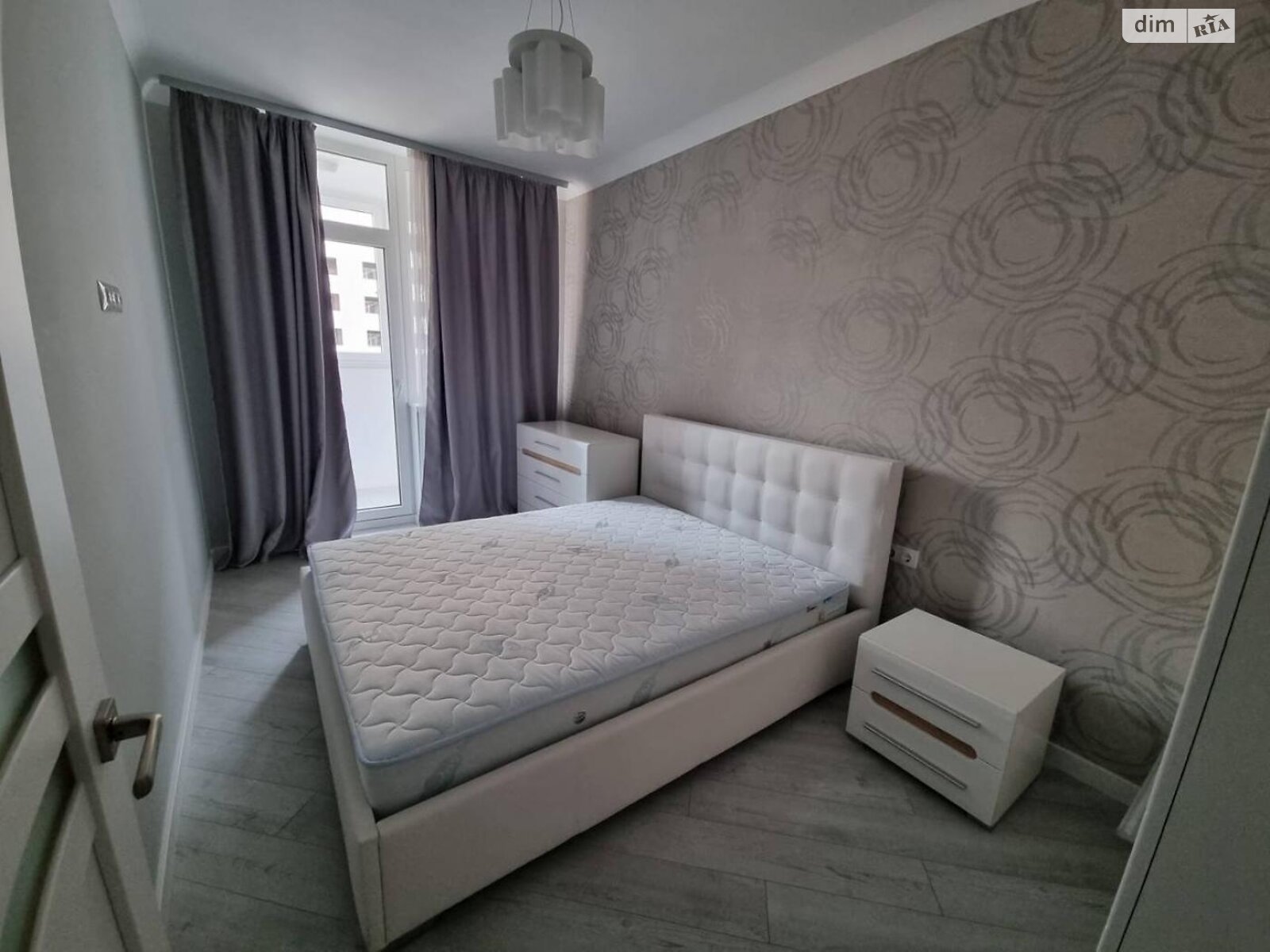 Продаж однокімнатної квартири в Києві, на вул. Драгоманова 2Б, район Позняки фото 1 Продаж однокімнатної квартири в Києві, на вул. Драгоманова 2Б, район Позняки фото 1