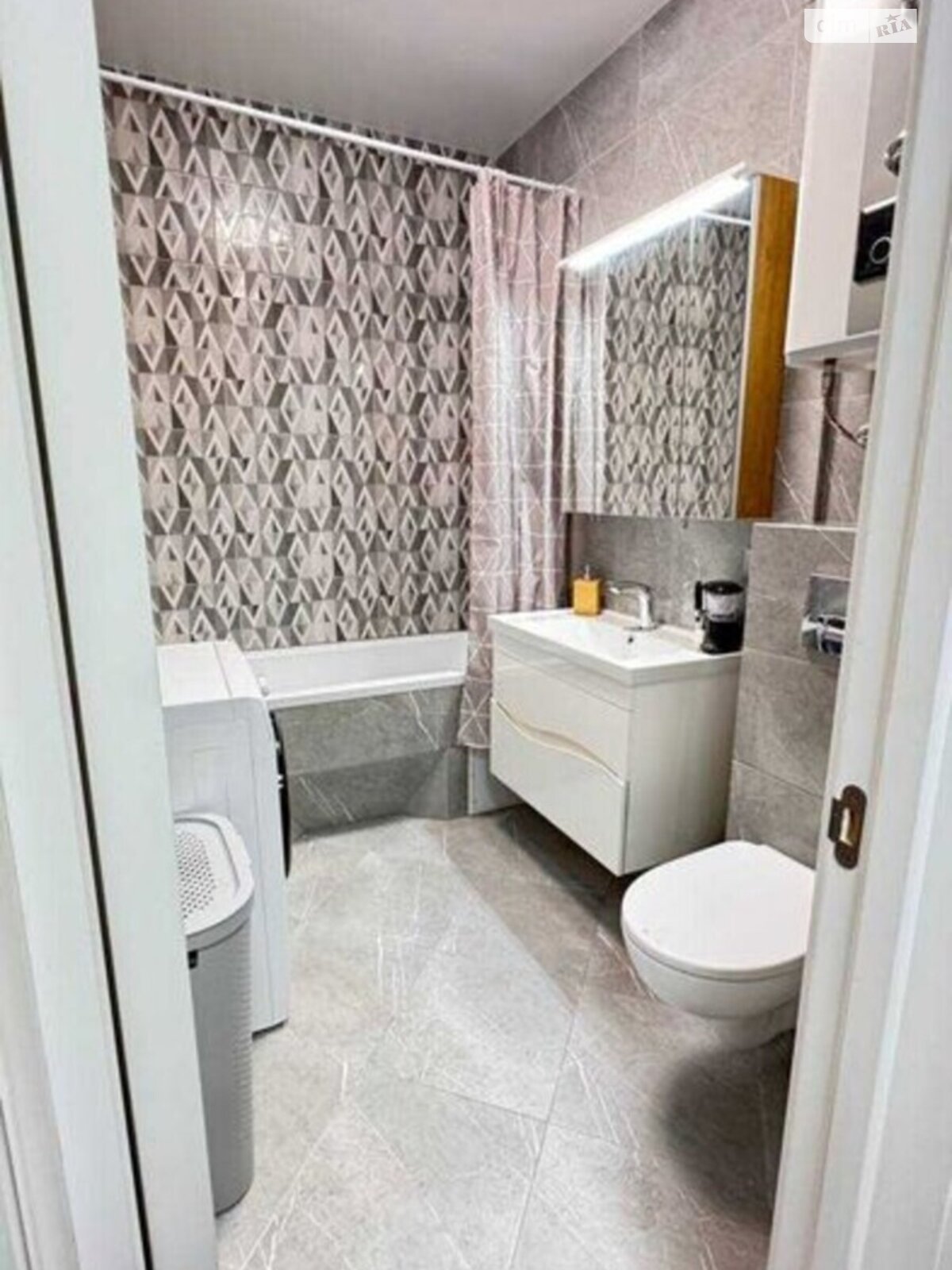Продаж однокімнатної квартири в Києві, на вул. Драгоманова 10, район Позняки фото 1 Продаж однокімнатної квартири в Києві, на вул. Драгоманова 10, район Позняки фото 1