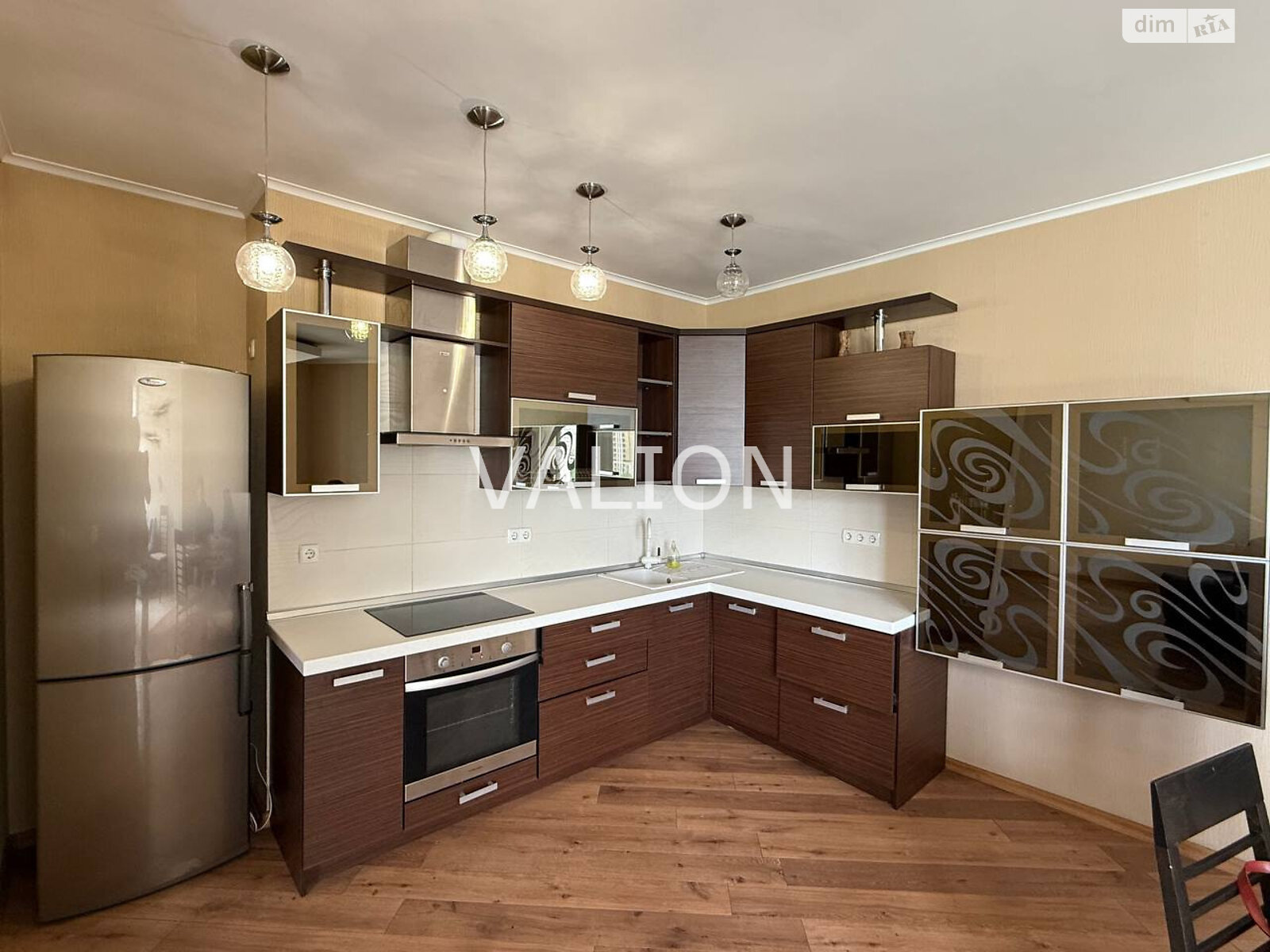 Продажа трехкомнатной квартиры в Киеве, на ул. Драгоманова 31Б, район Позняки фото 1 Продажа трехкомнатной квартиры в Киеве, на ул. Драгоманова 31Б, район Позняки фото 1