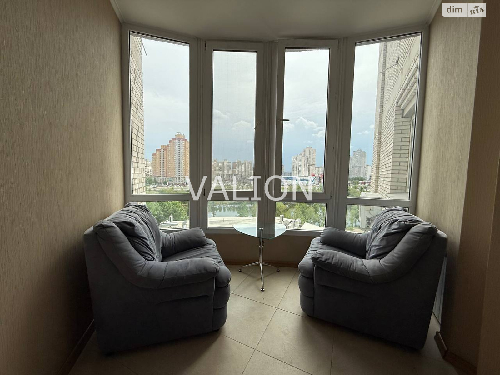 Продажа трехкомнатной квартиры в Киеве, на ул. Драгоманова 31Б, район Позняки фото 1 Продажа трехкомнатной квартиры в Киеве, на ул. Драгоманова 31Б, район Позняки фото 1