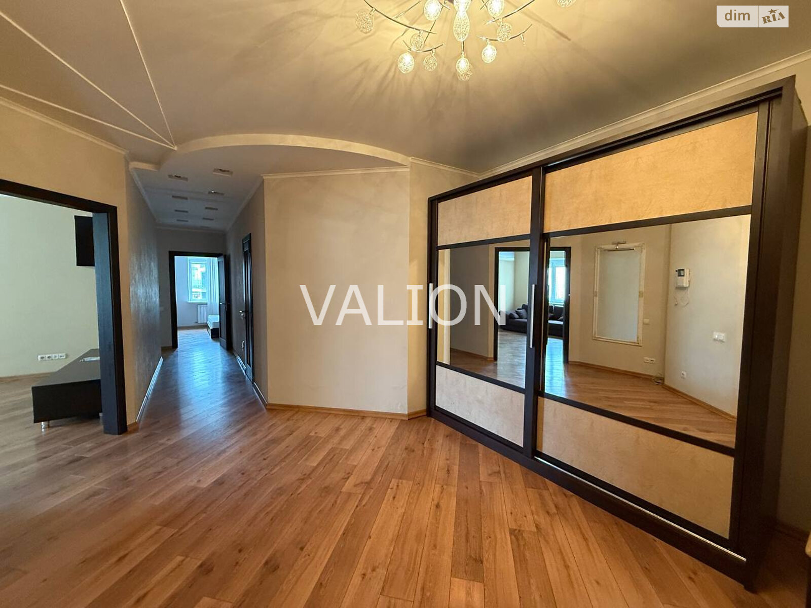Продажа трехкомнатной квартиры в Киеве, на ул. Драгоманова 31Б, район Позняки фото 1 Продажа трехкомнатной квартиры в Киеве, на ул. Драгоманова 31Б, район Позняки фото 1
