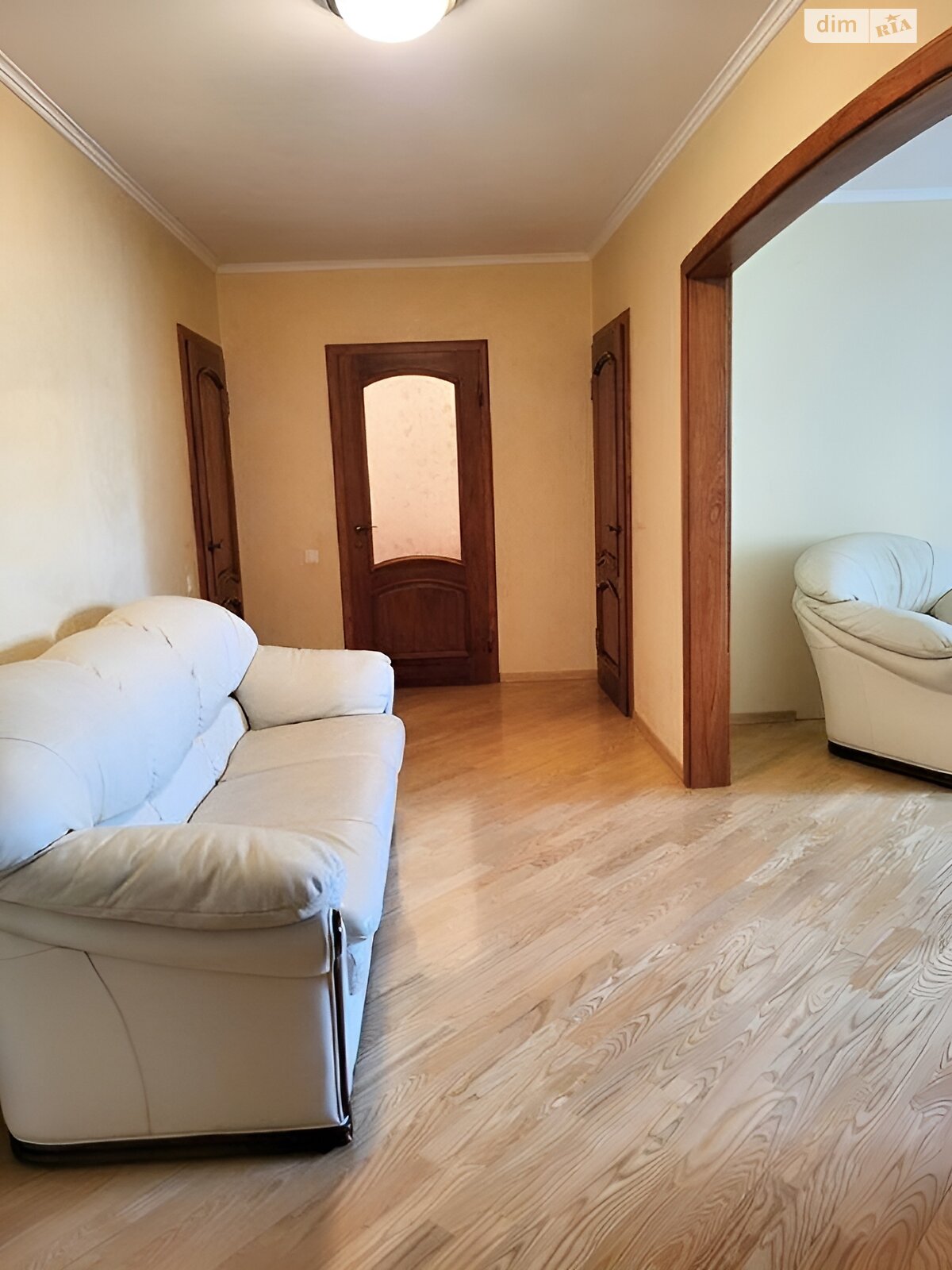 Продаж трикімнатної квартири в Києві, на вул. Драгоманова 17, район Позняки фото 1 Продаж трикімнатної квартири в Києві, на вул. Драгоманова 17, район Позняки фото 1